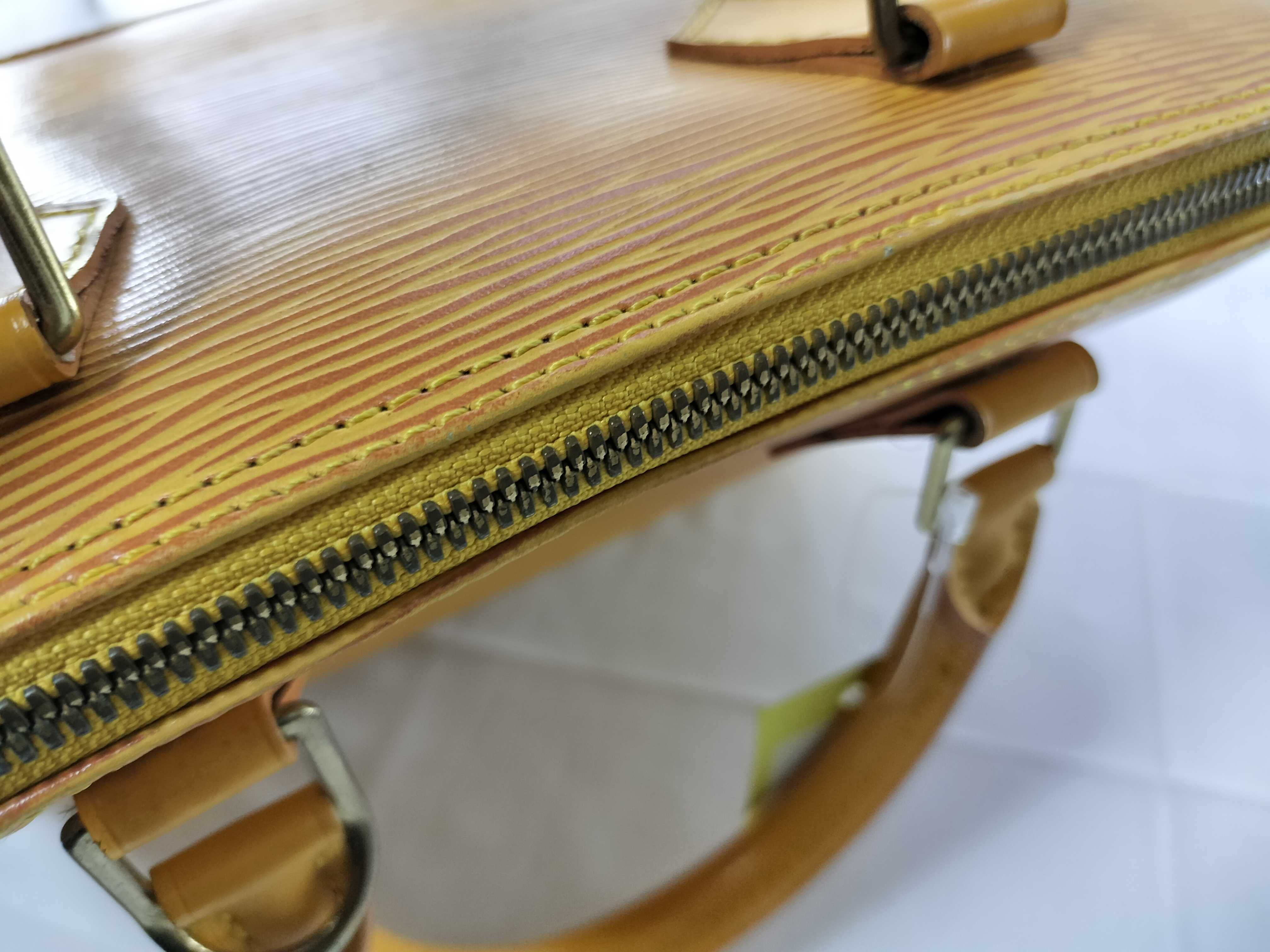 Epi M52149 Alma Yellow Handbag — view 6