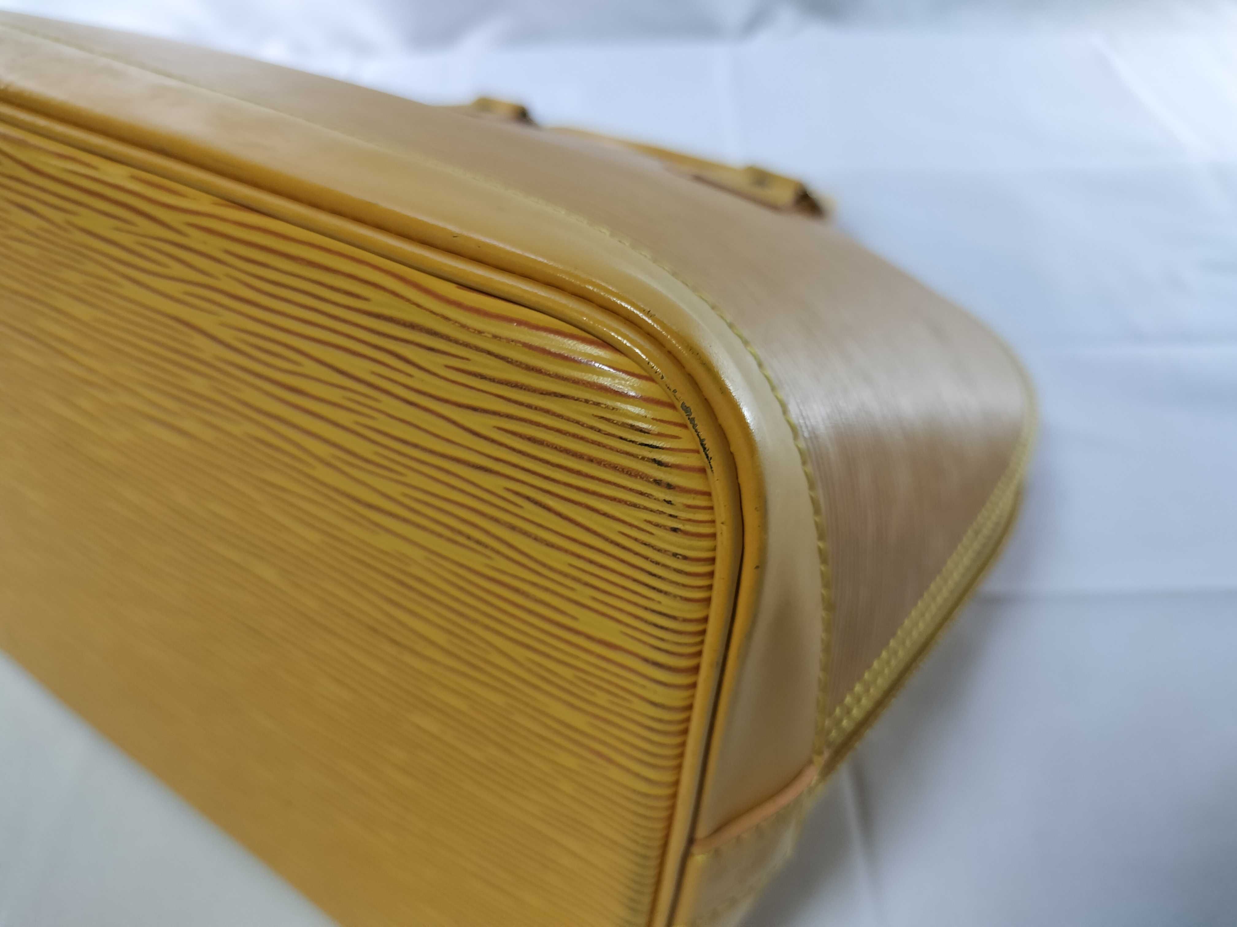 Epi M52149 Alma Yellow Handbag — view 7