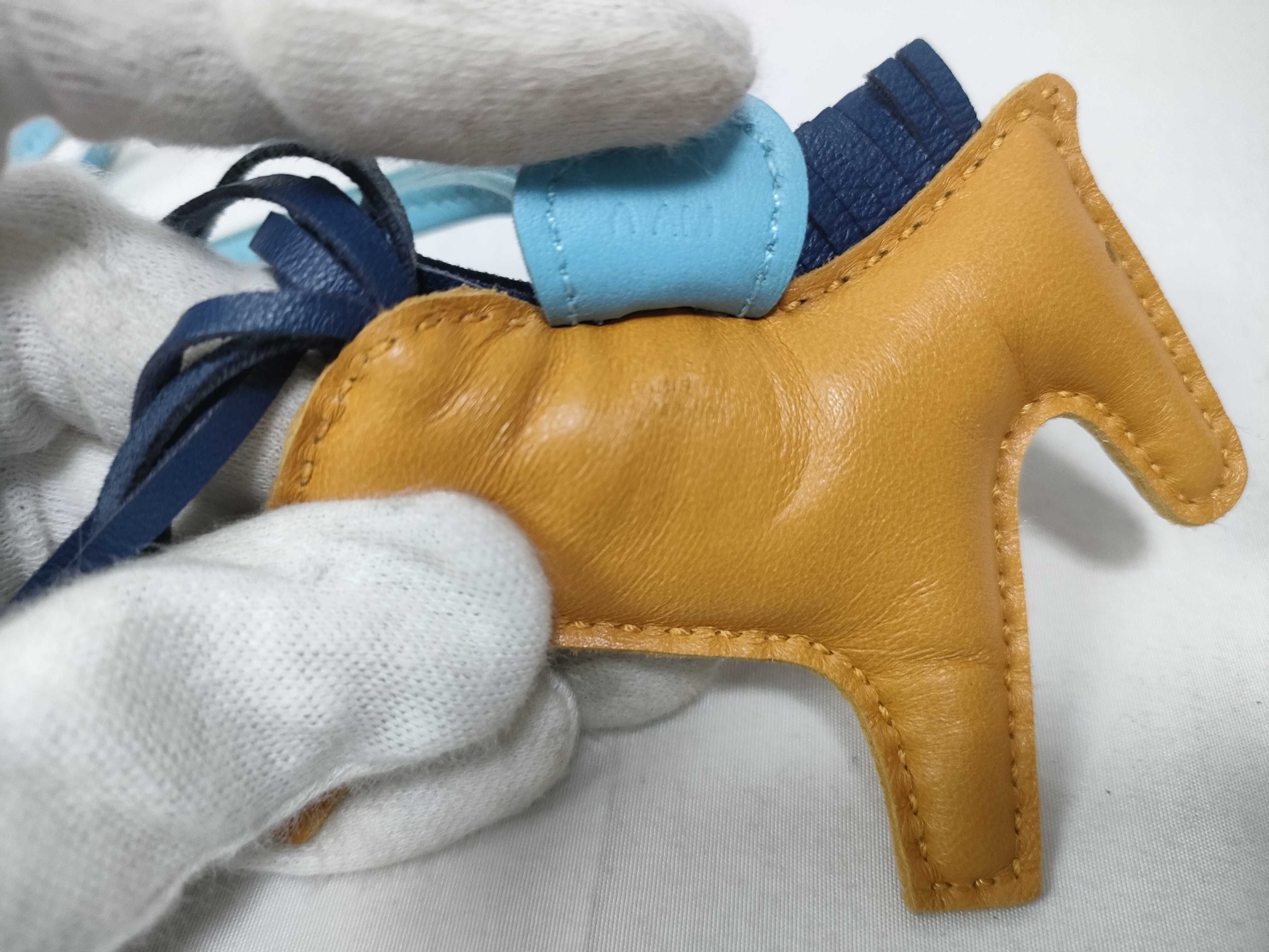 Rodeo Charm, A stamp, Key Case — view 9