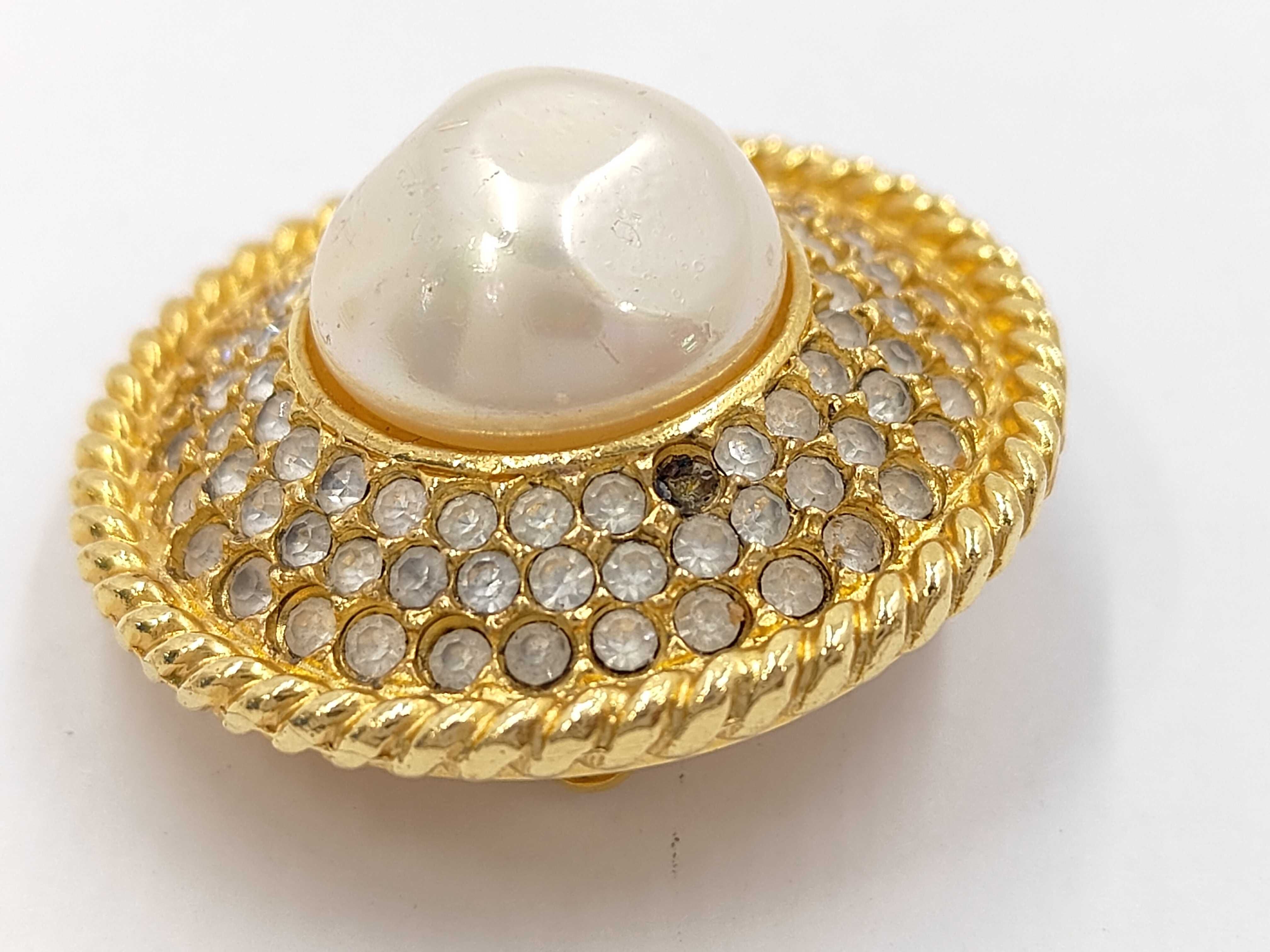 brand jewelry earrings, pearl earrings. — view 2