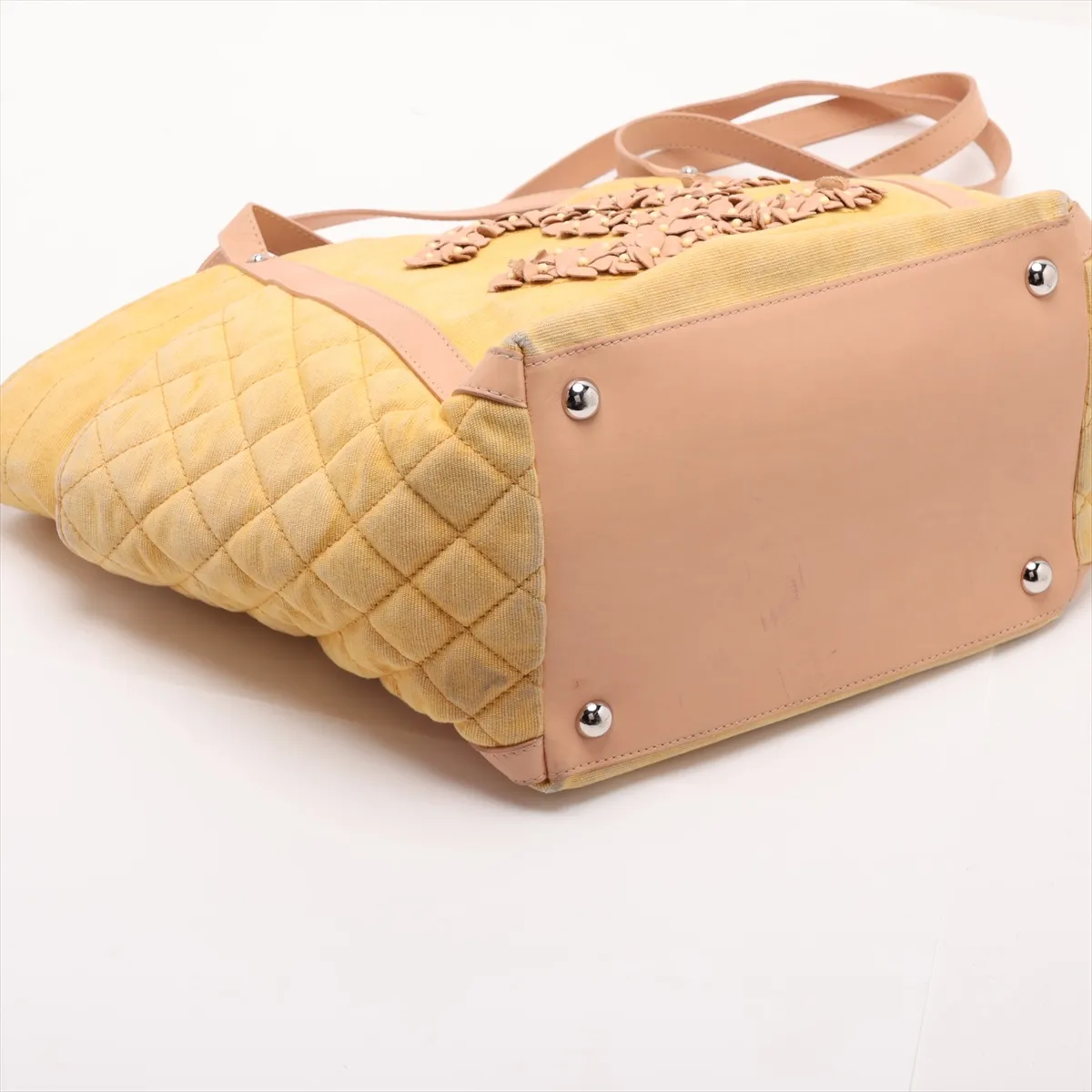 Matelassé Denim x Leather Tote Bag, Camellia design, Yellow x Beige, Silver hardware, Item number 14420634, Series 14 — view 4
