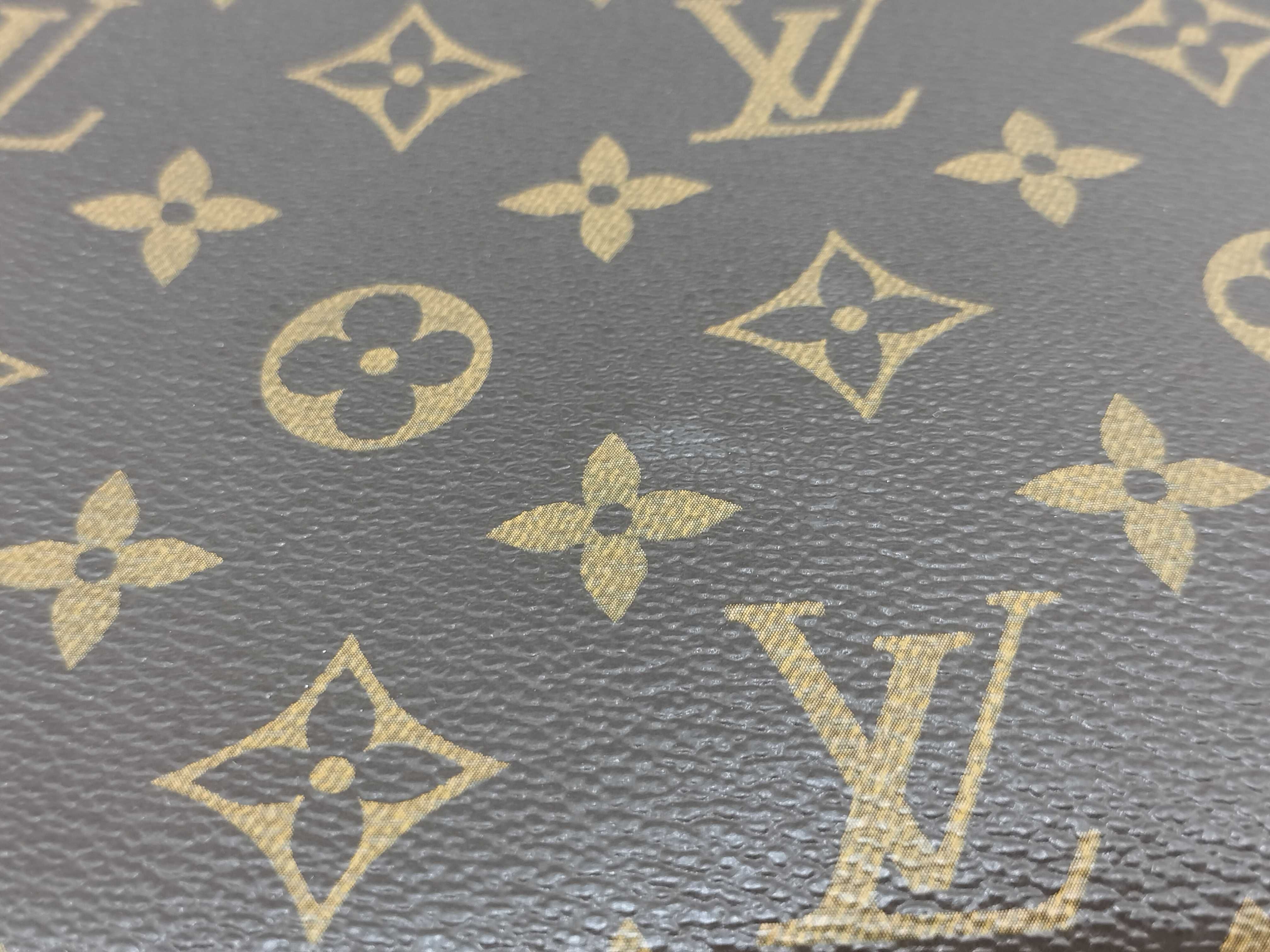 Monogram Louis Vuitton M47546 Pochette Wallet 15 Pouch Case Makeup Accessory Monogram PVC Leather Pouch — view 14