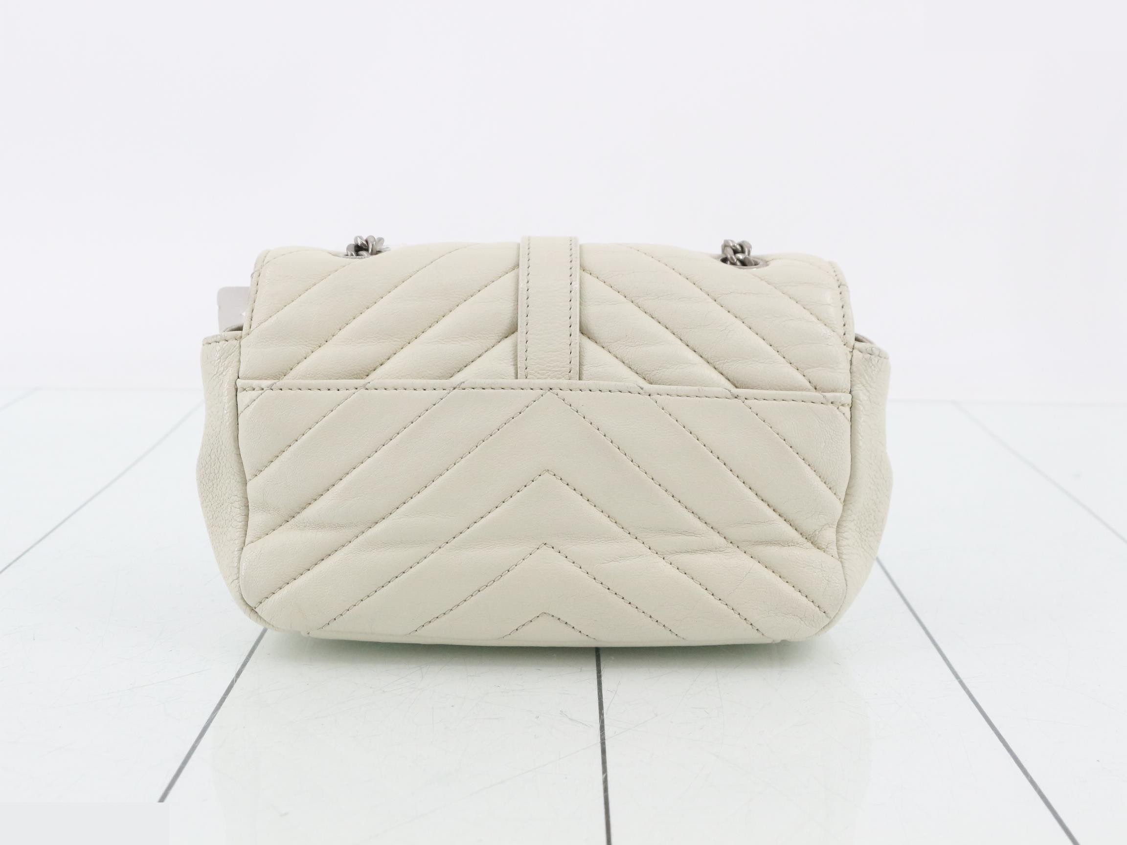 Leather Brand Logo Quilted Chain Shoulder Bag — view 2