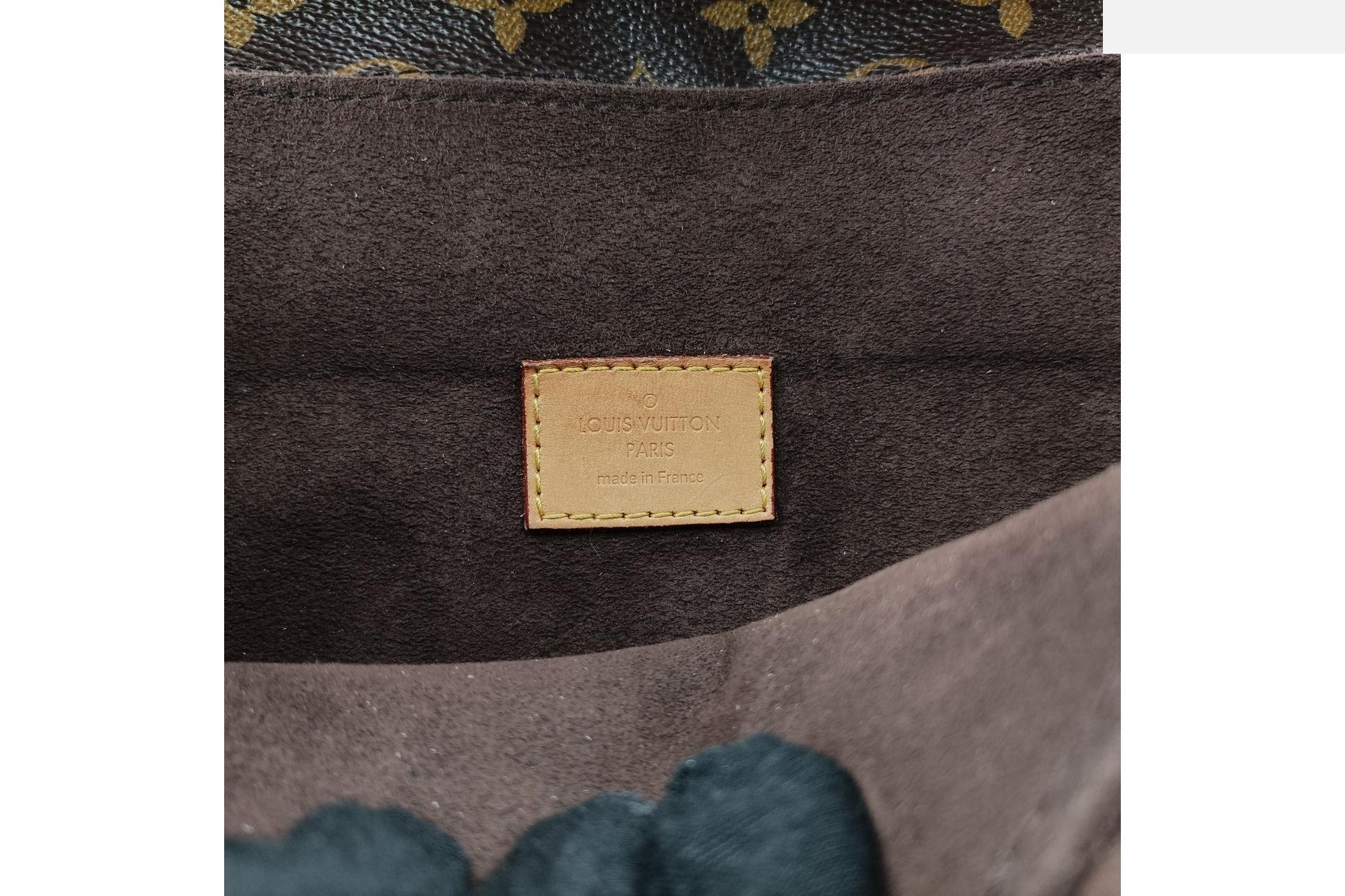 Pochette Metis MM Monogram Canvas Monogram/Brown — view 7