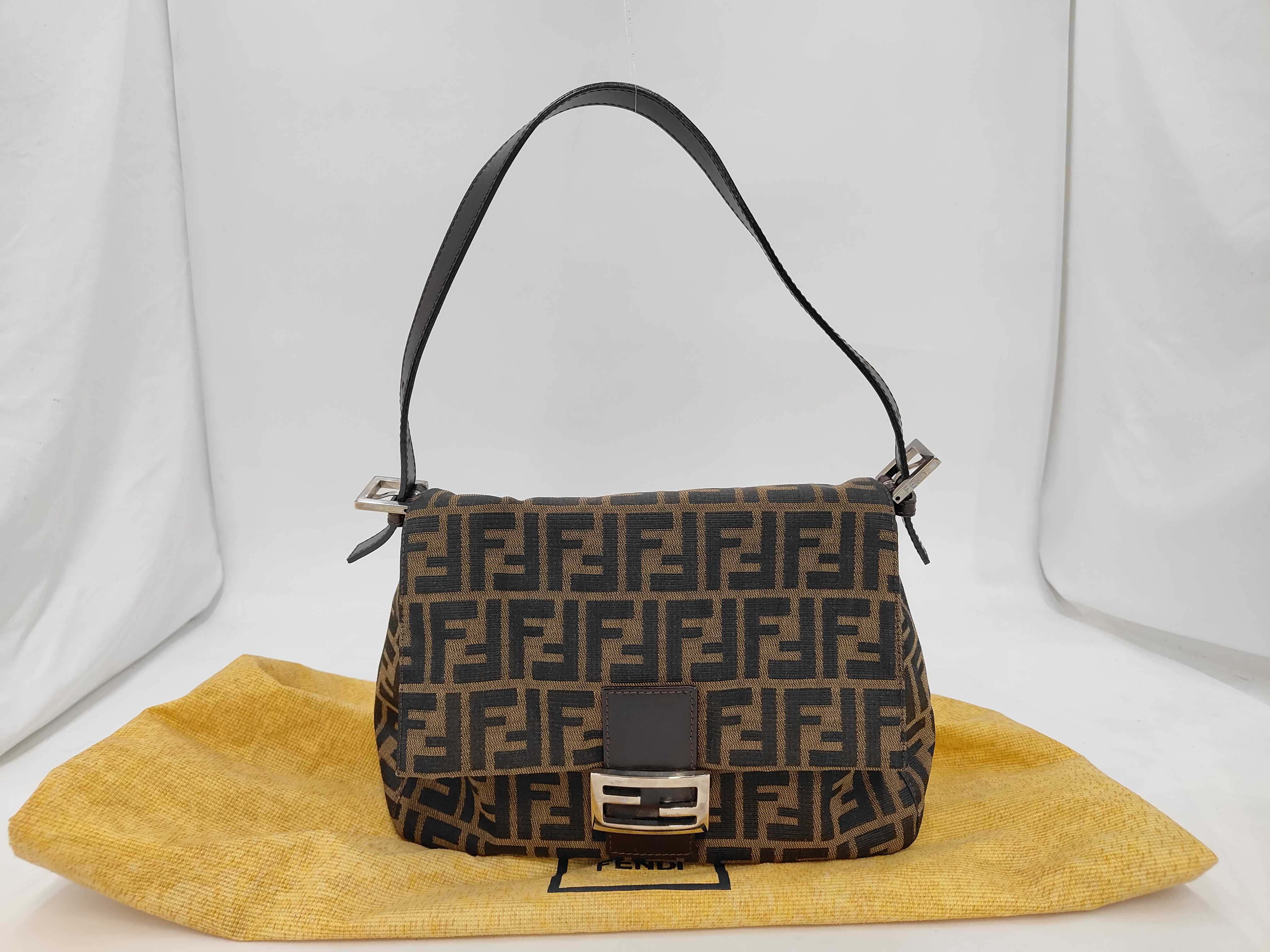 Zucca Shoulder Bag