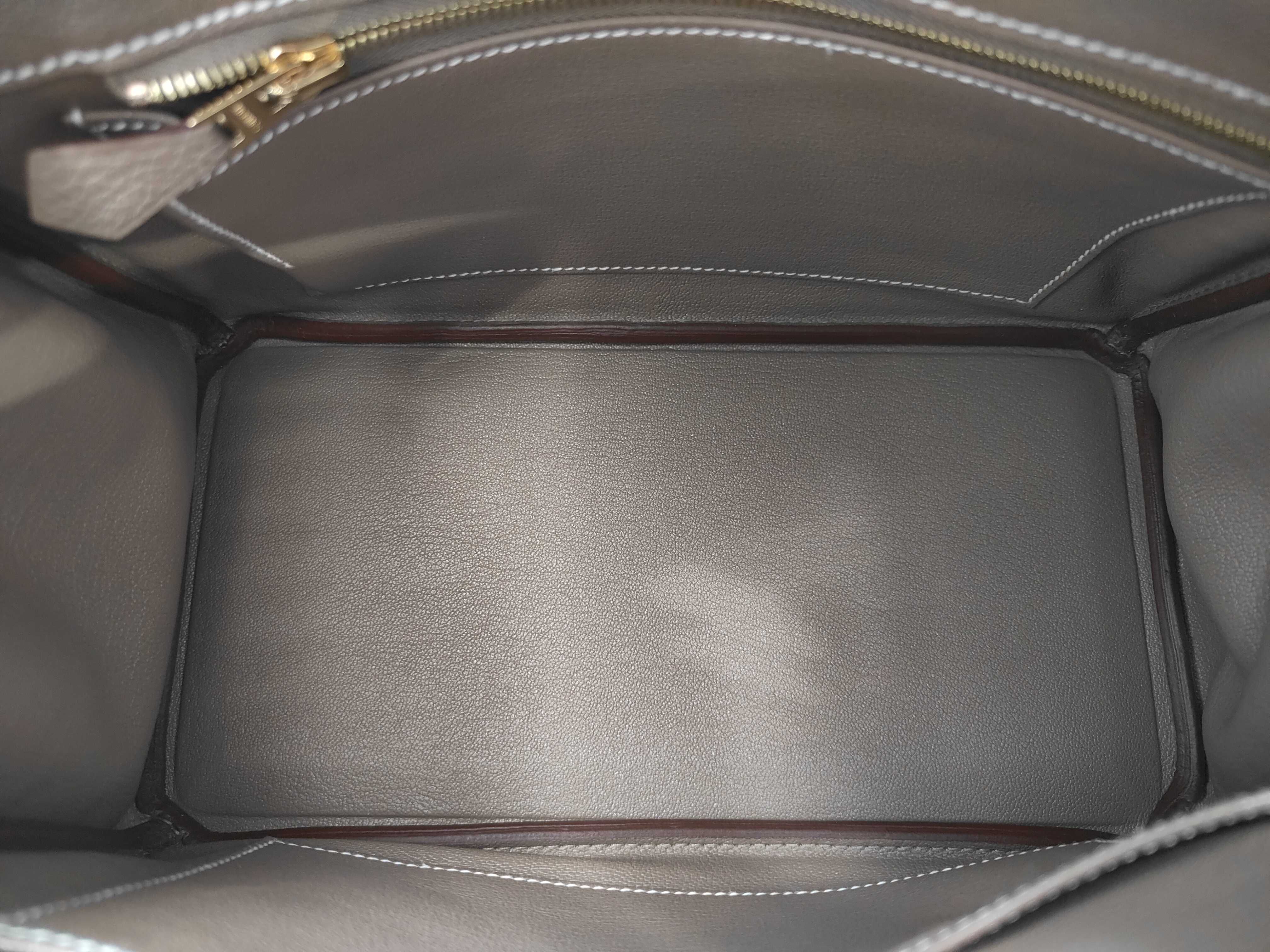 Birkin 25 Etoupe Gold Hardware Togo Leather Handbag (K Stamp) — view 8