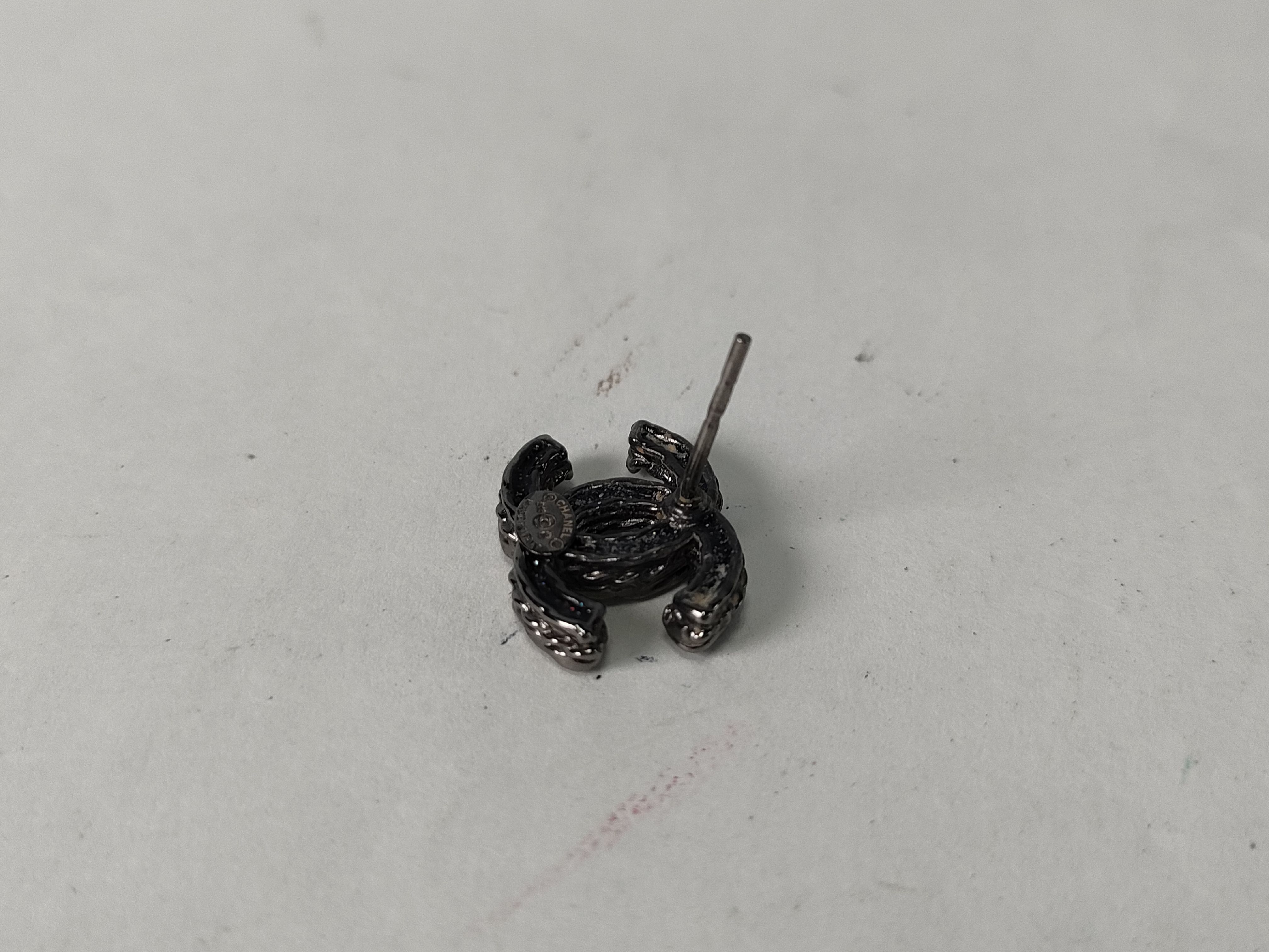 Silver Coco Mark Earring / Single Earring — view 3