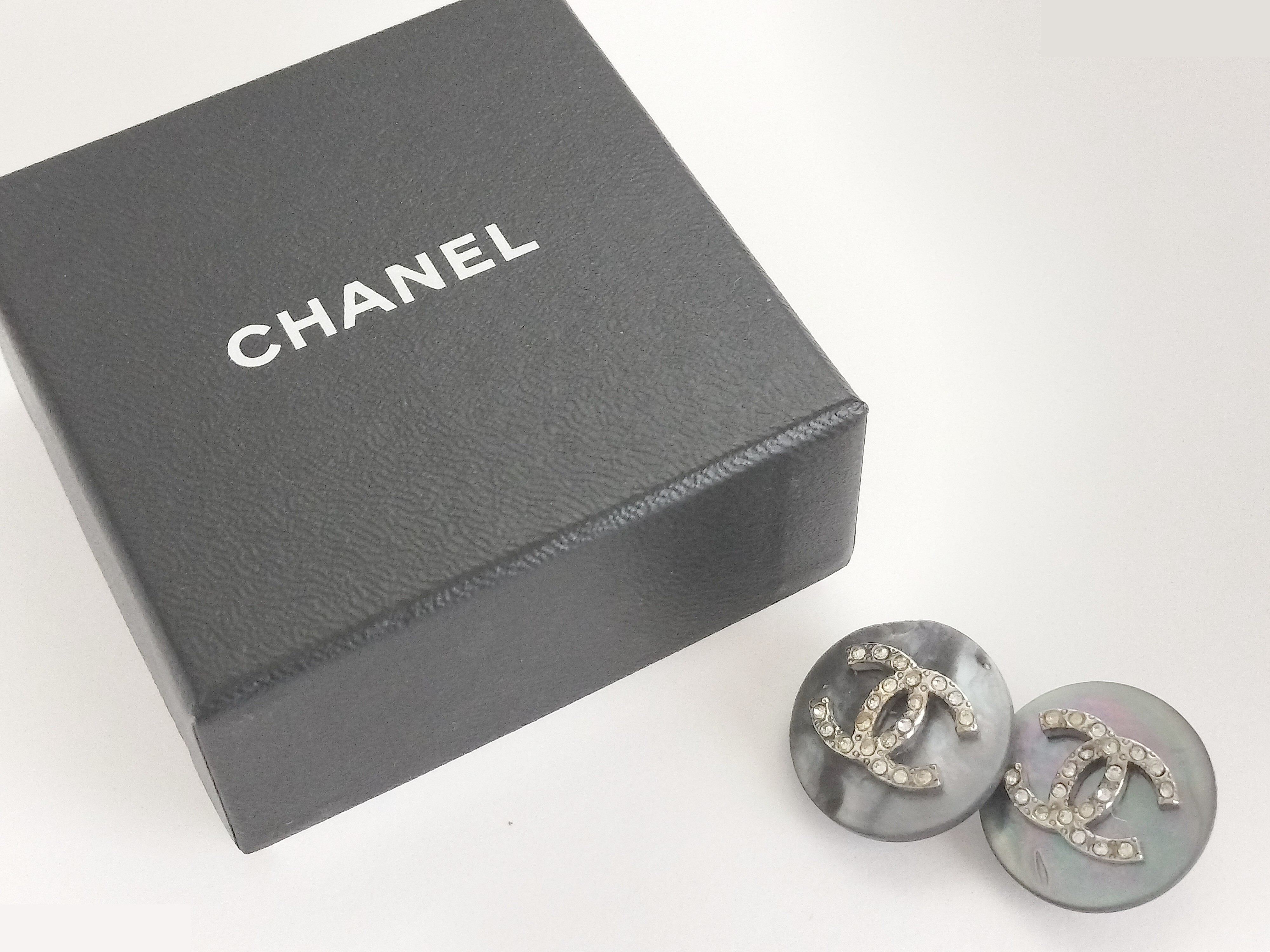 Coco rhinestone shell silver earrings — view 2