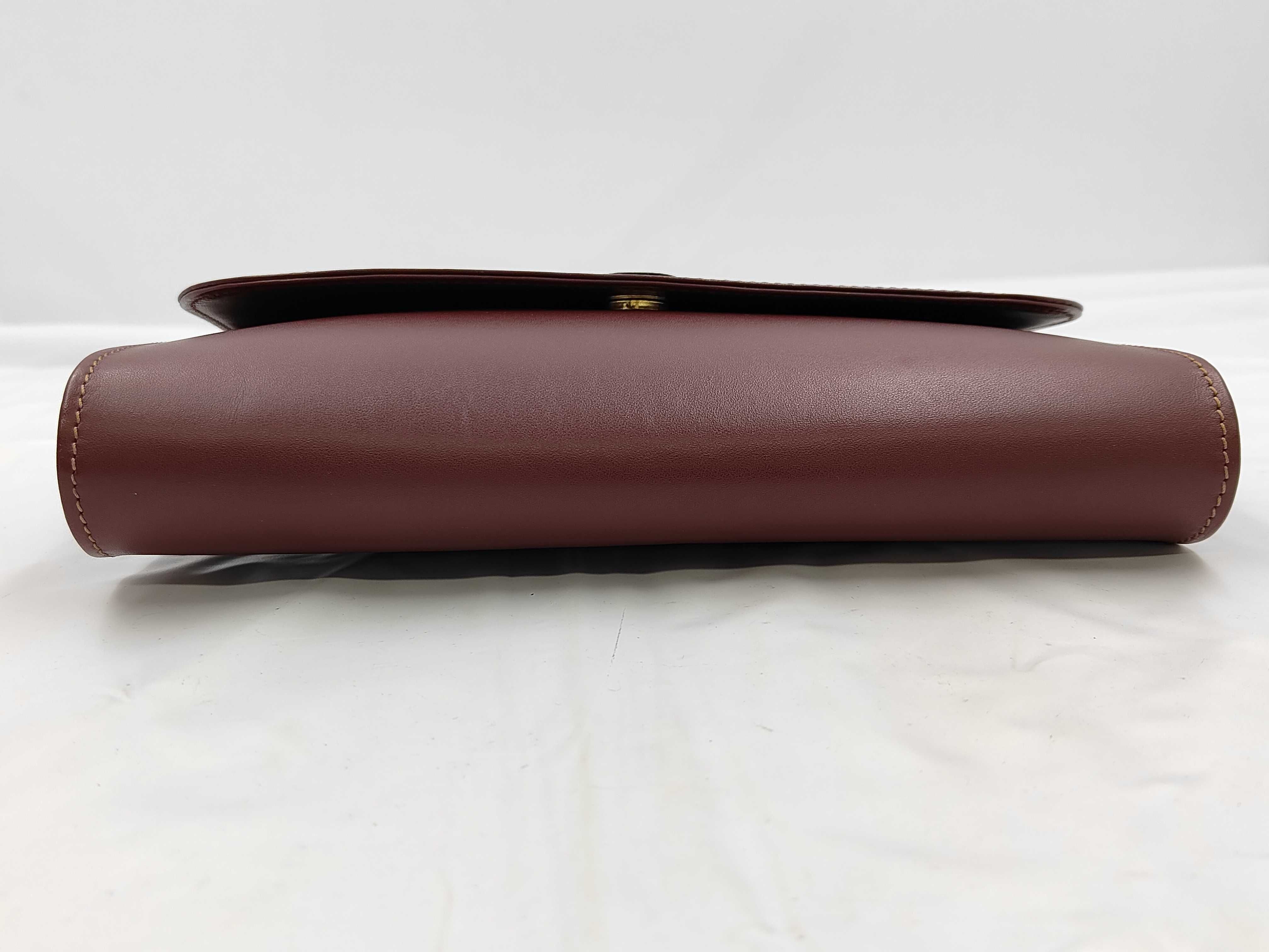clutch bag with warranty card. — view 4