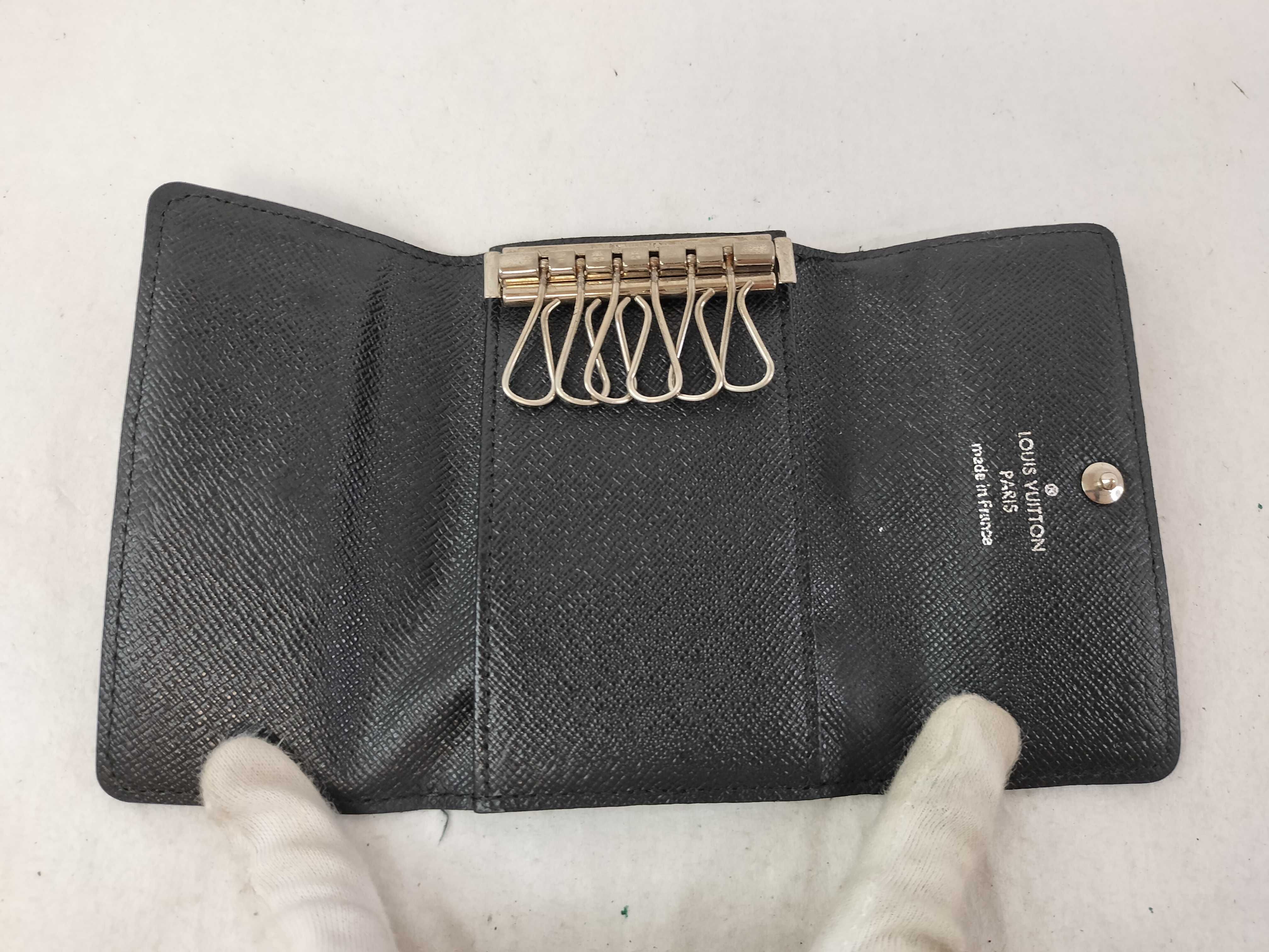 Damier N62630 Multicles 6 Key Case/Key Holder (Initials removed) — view 10