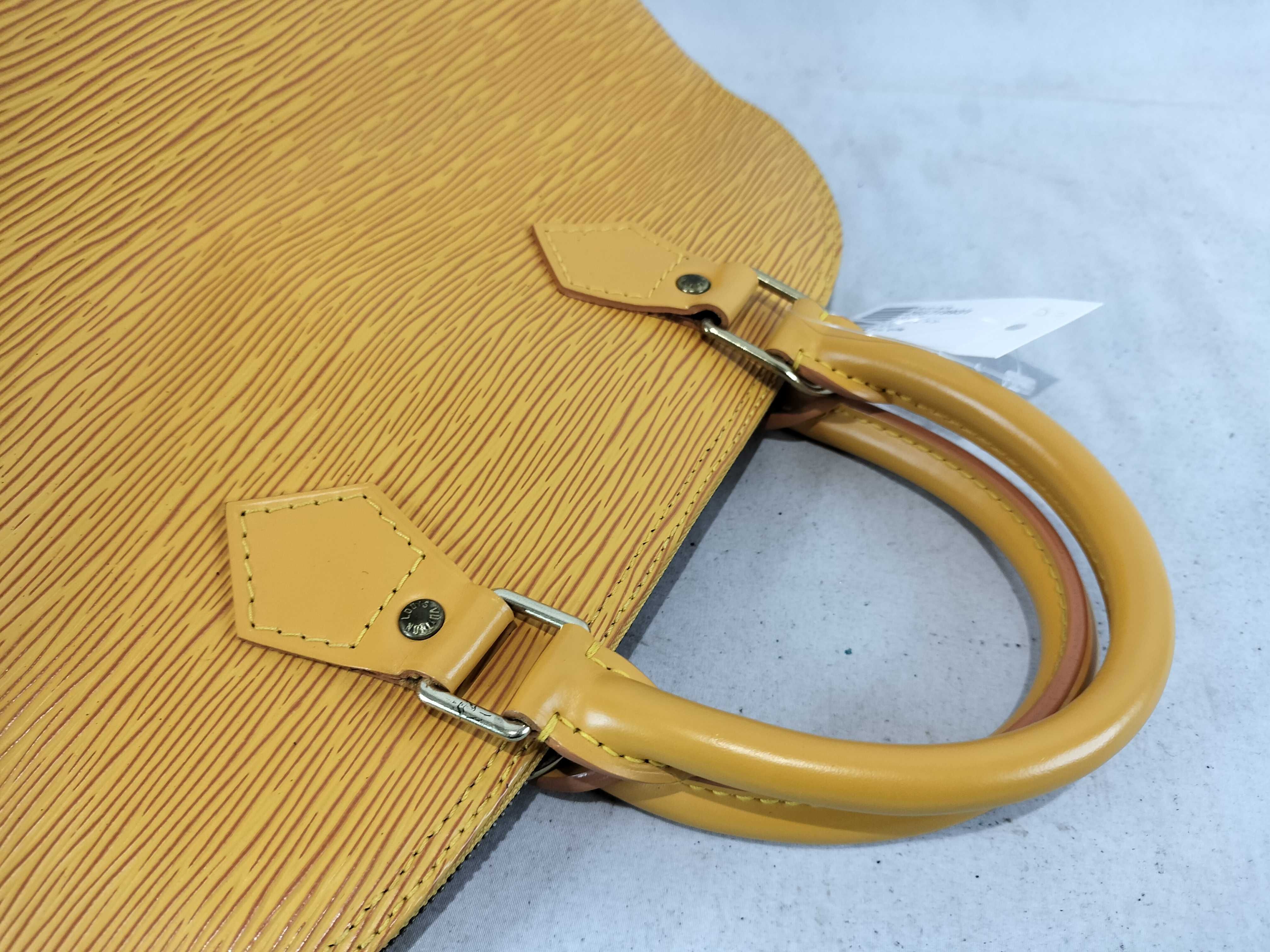 Epi Alma PM Handbag — view 3
