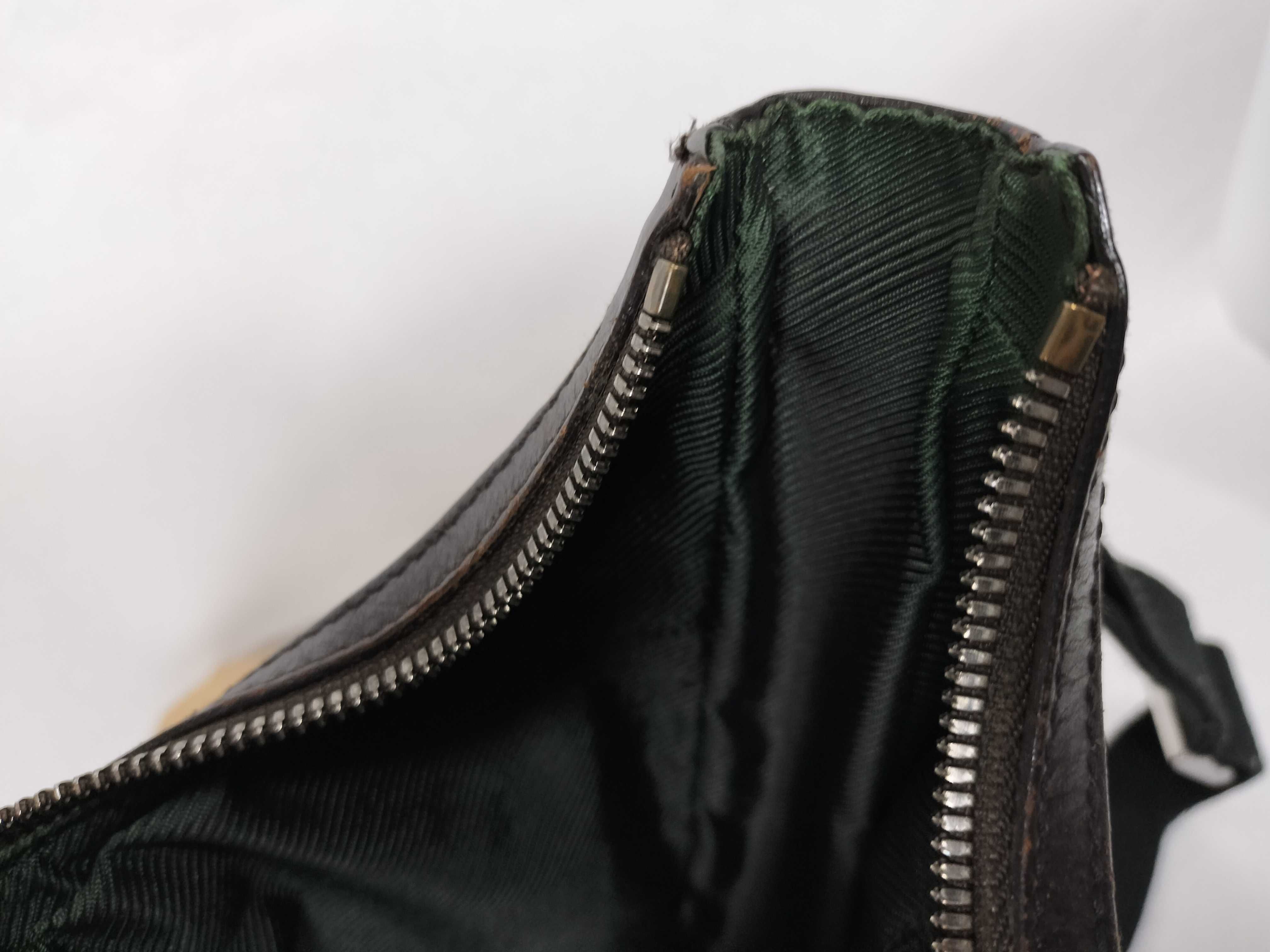 GG Canvas Gucci Denim Shoulder Bag — view 12