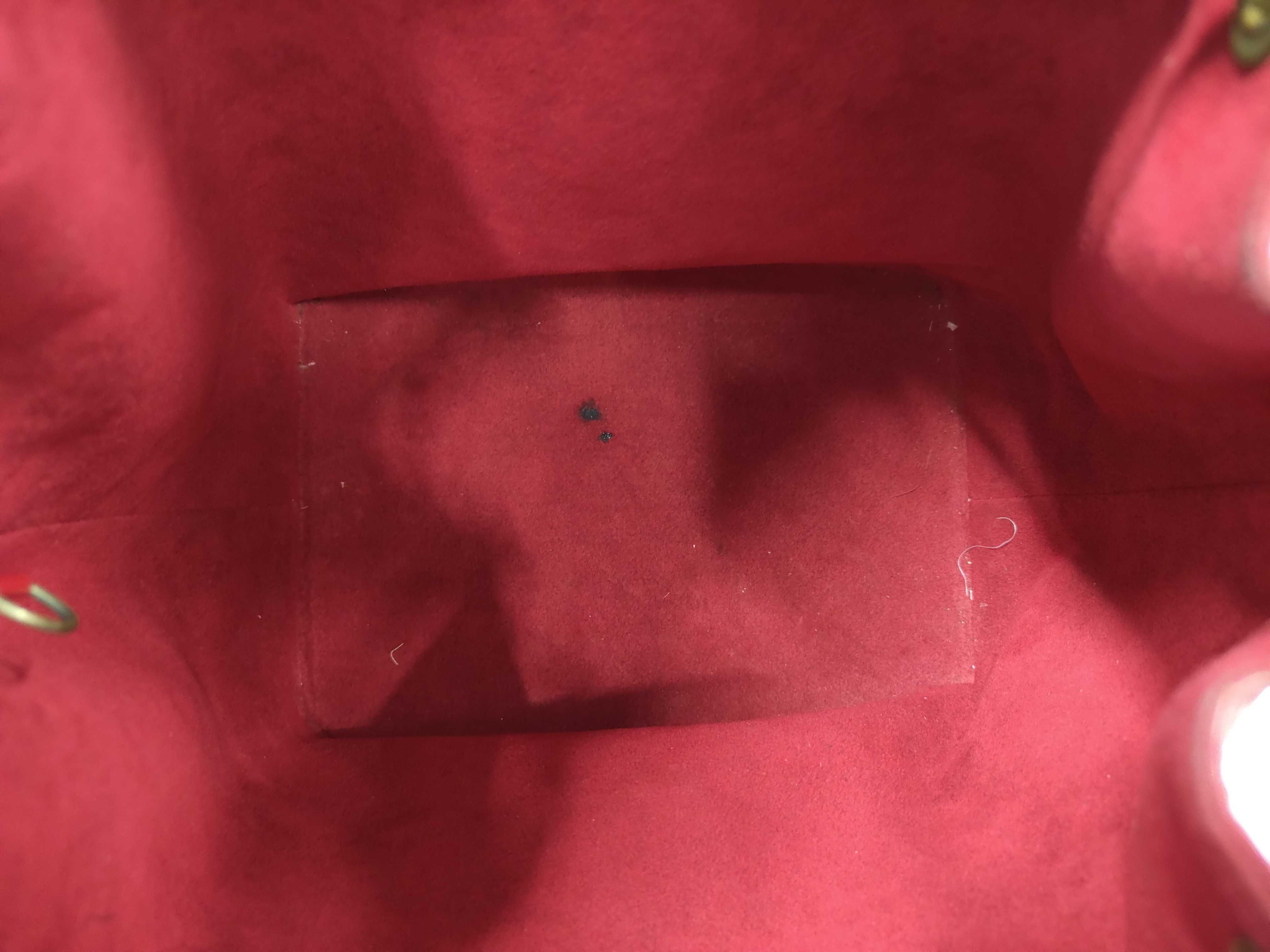 Epi Noe Red Shoulder Bag — view 10