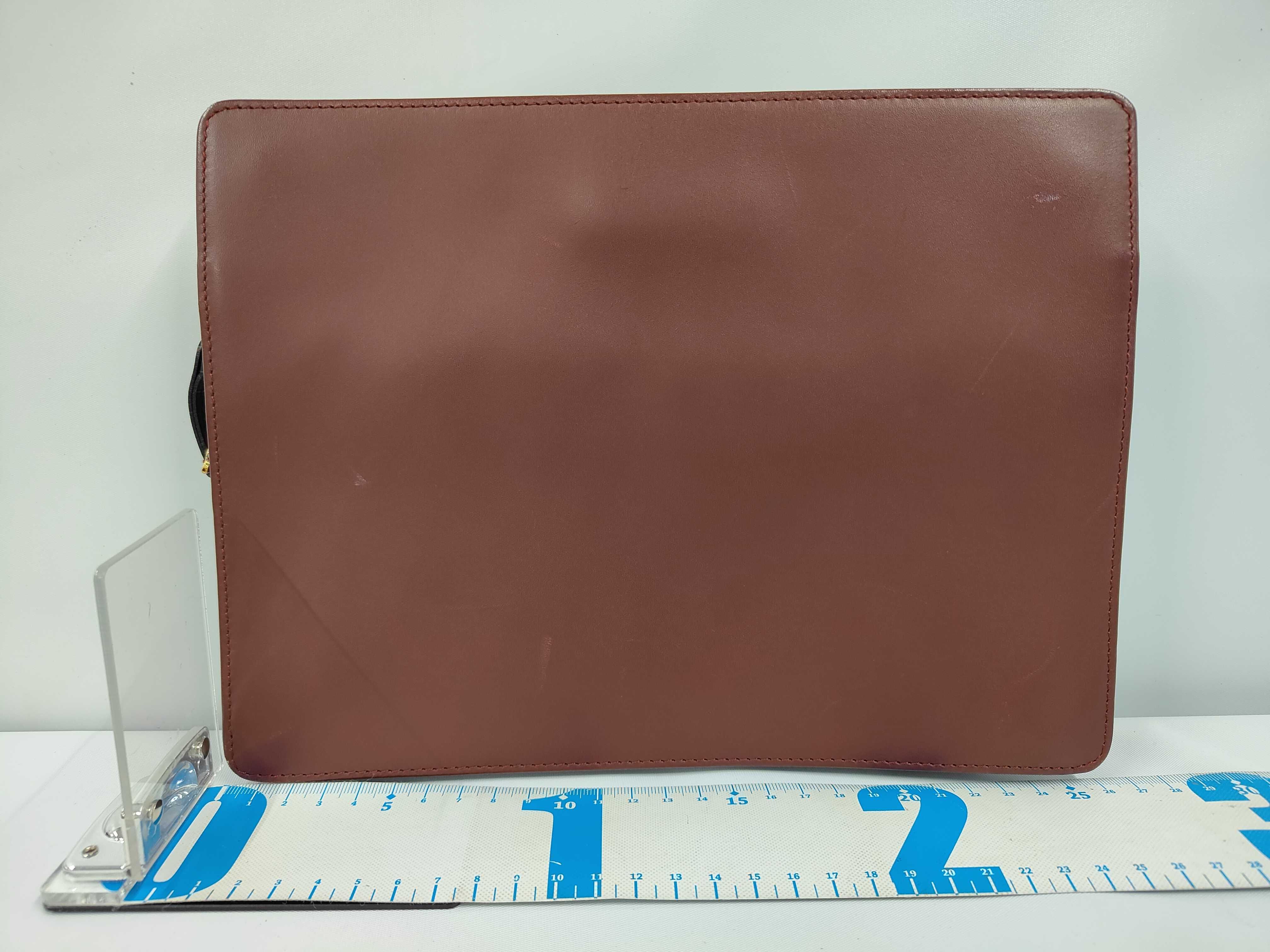 Must Line Leather Second Bag Clutch Bag Second Bag — view 2
