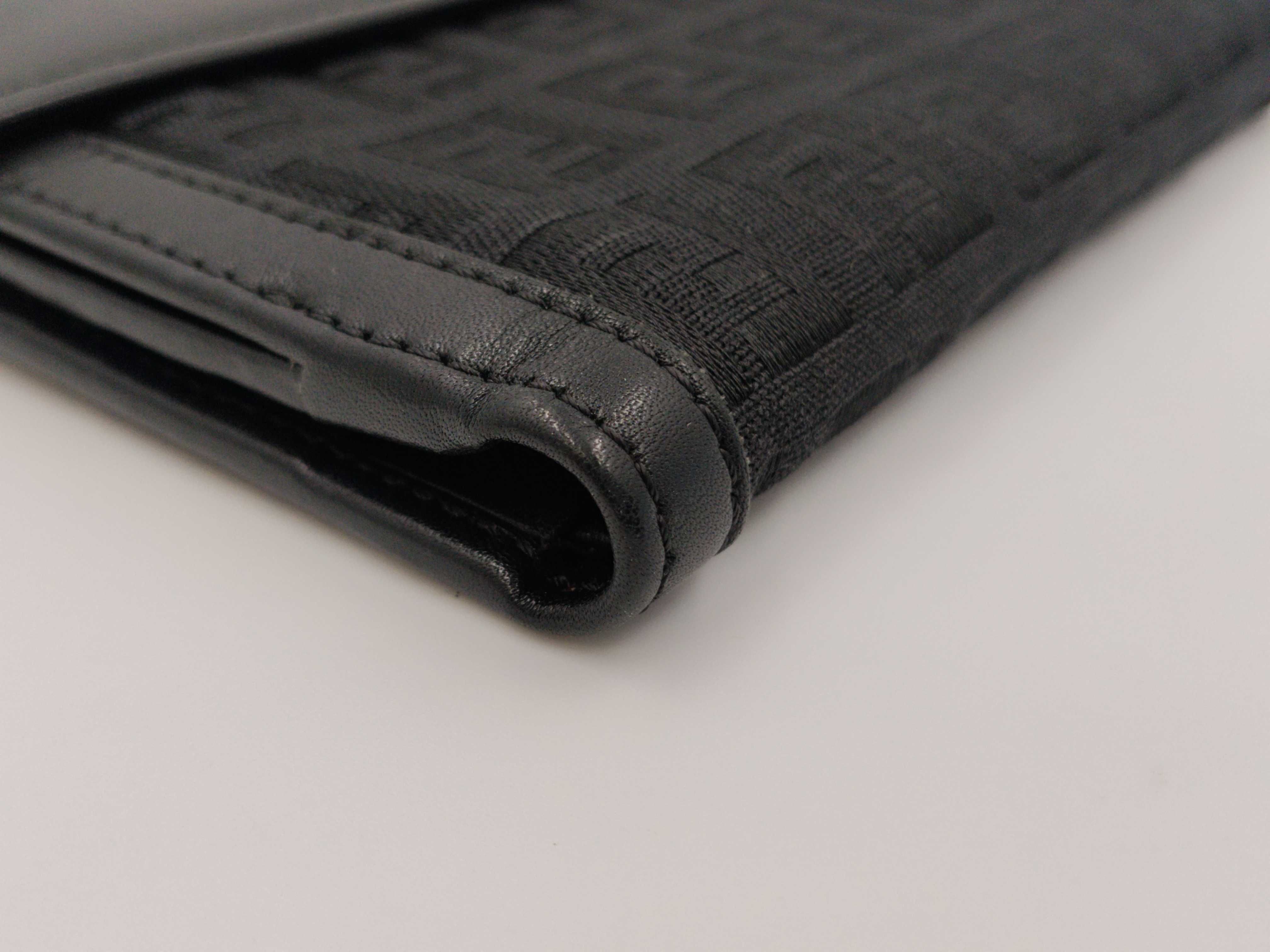 Zucca hardware wallet — view 3
