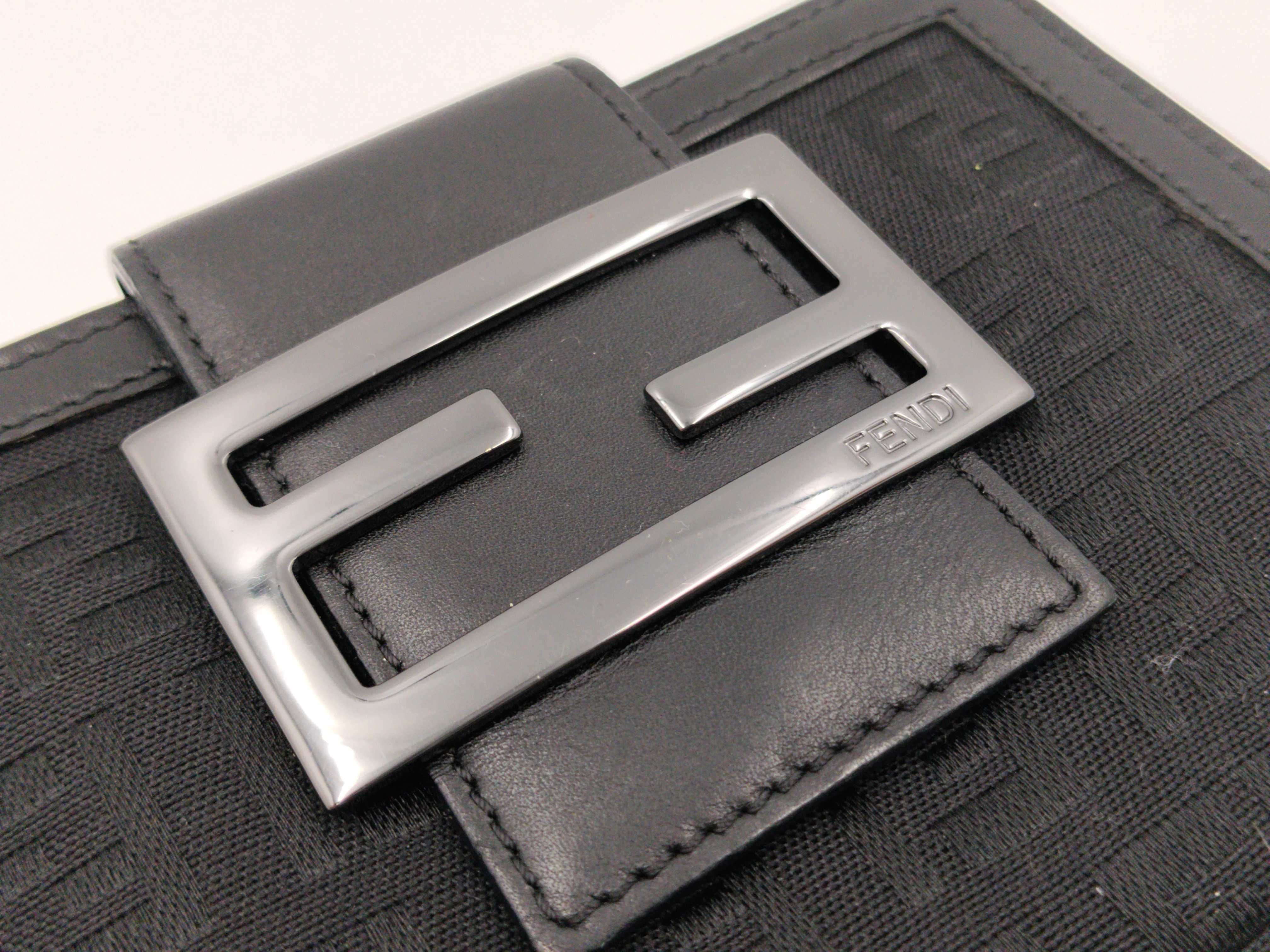 Zucca hardware wallet — view 6