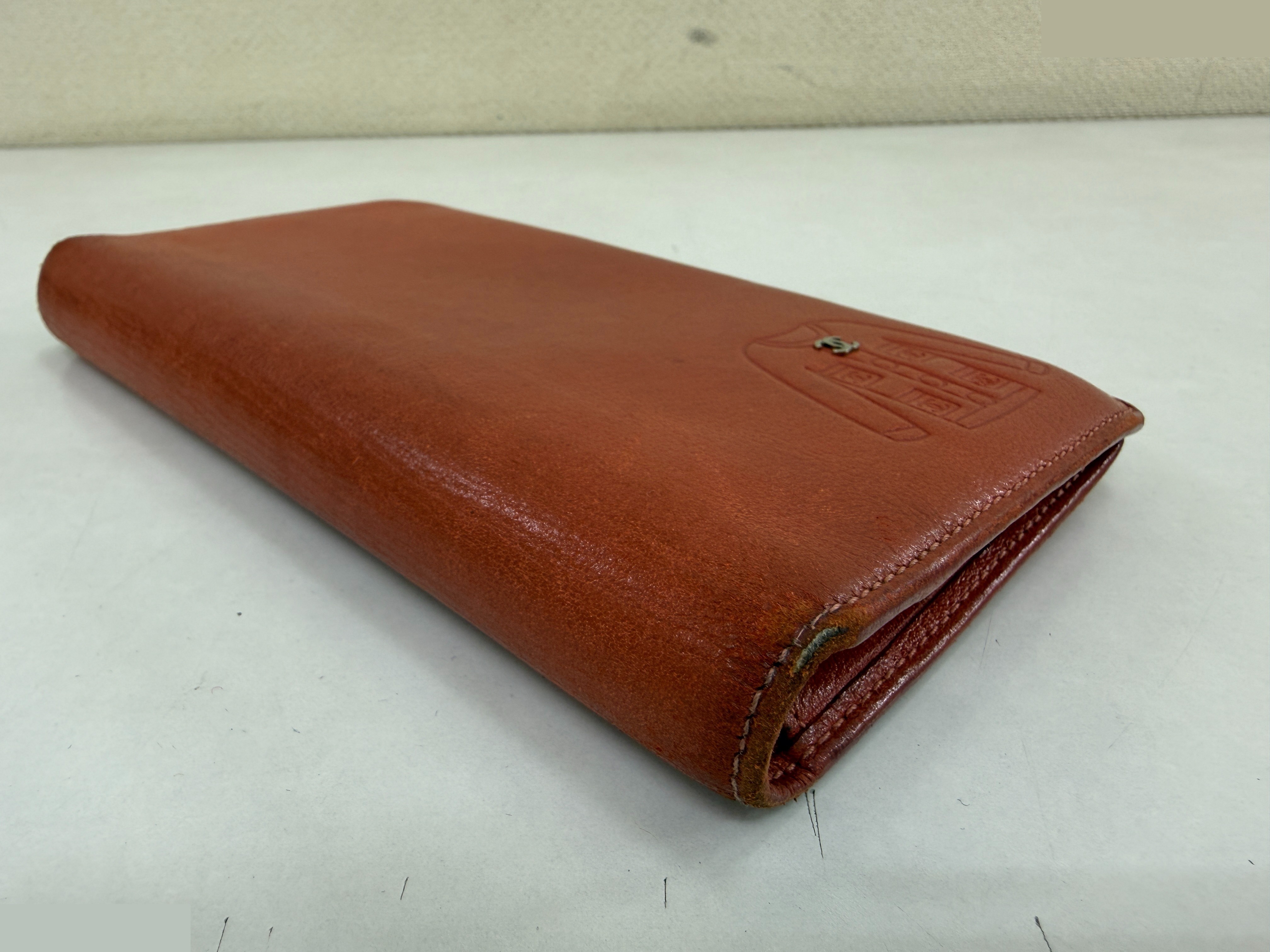 Bi-fold long wallet, Coco Mark & jacket motif, serial number 13. — view 10