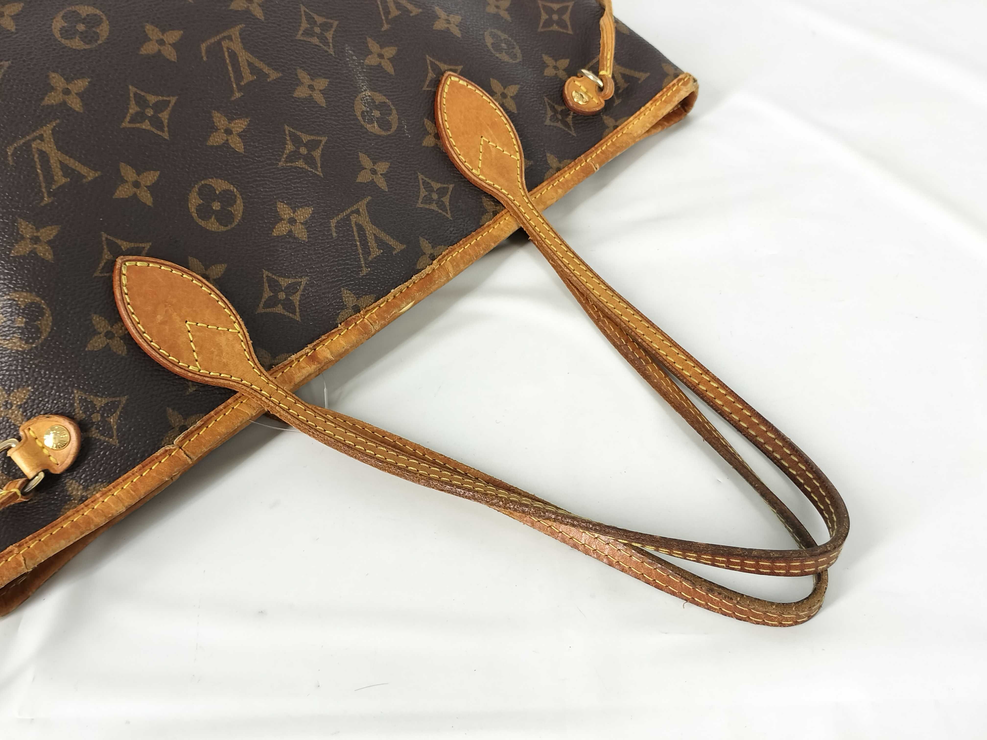 Monogram M40155 Neverfull PM (Older Model) Tote Bag (Condition Considered) — view 3