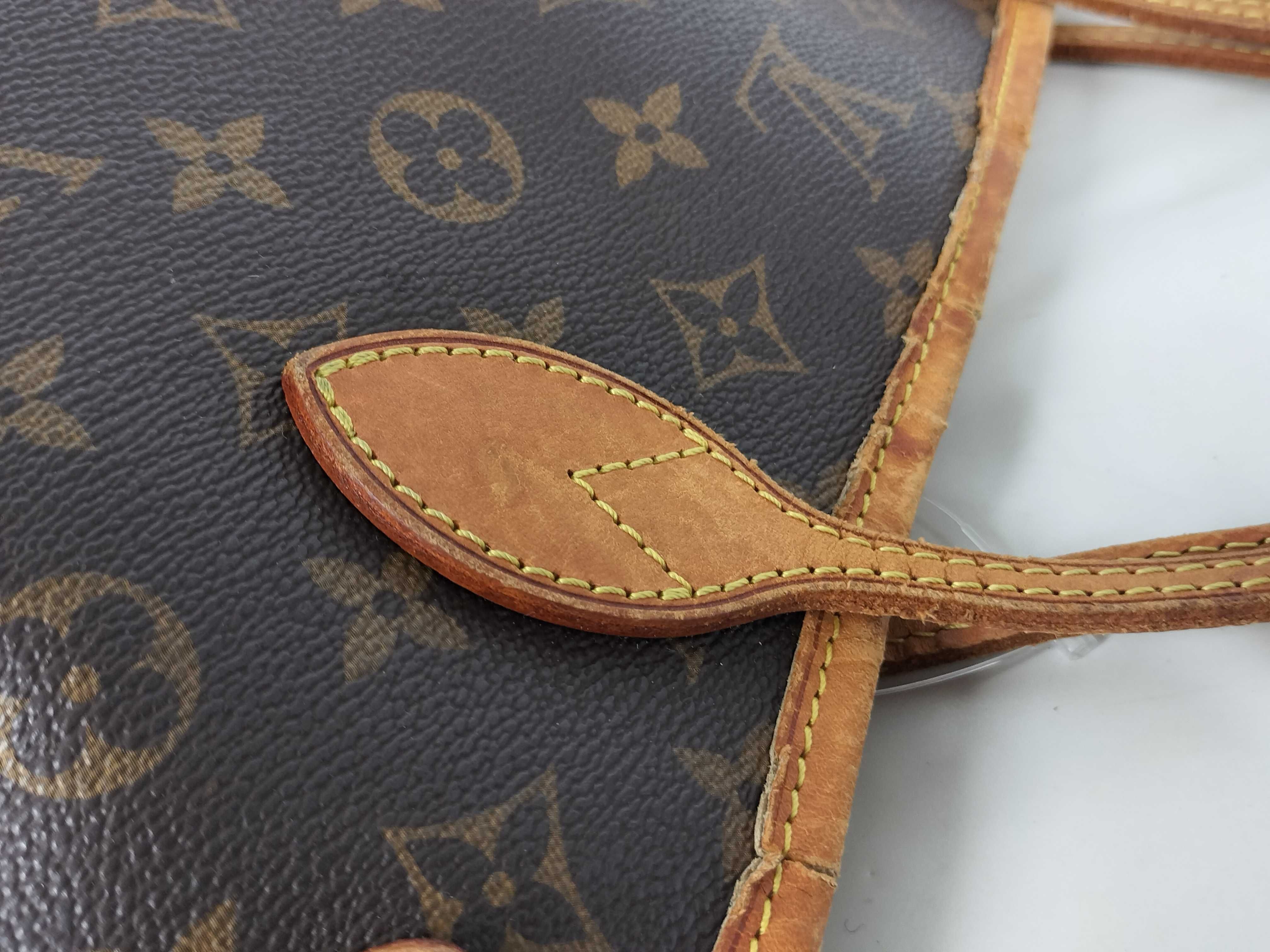 Monogram M40155 Neverfull PM (Older Model) Tote Bag (Condition Considered) — view 5