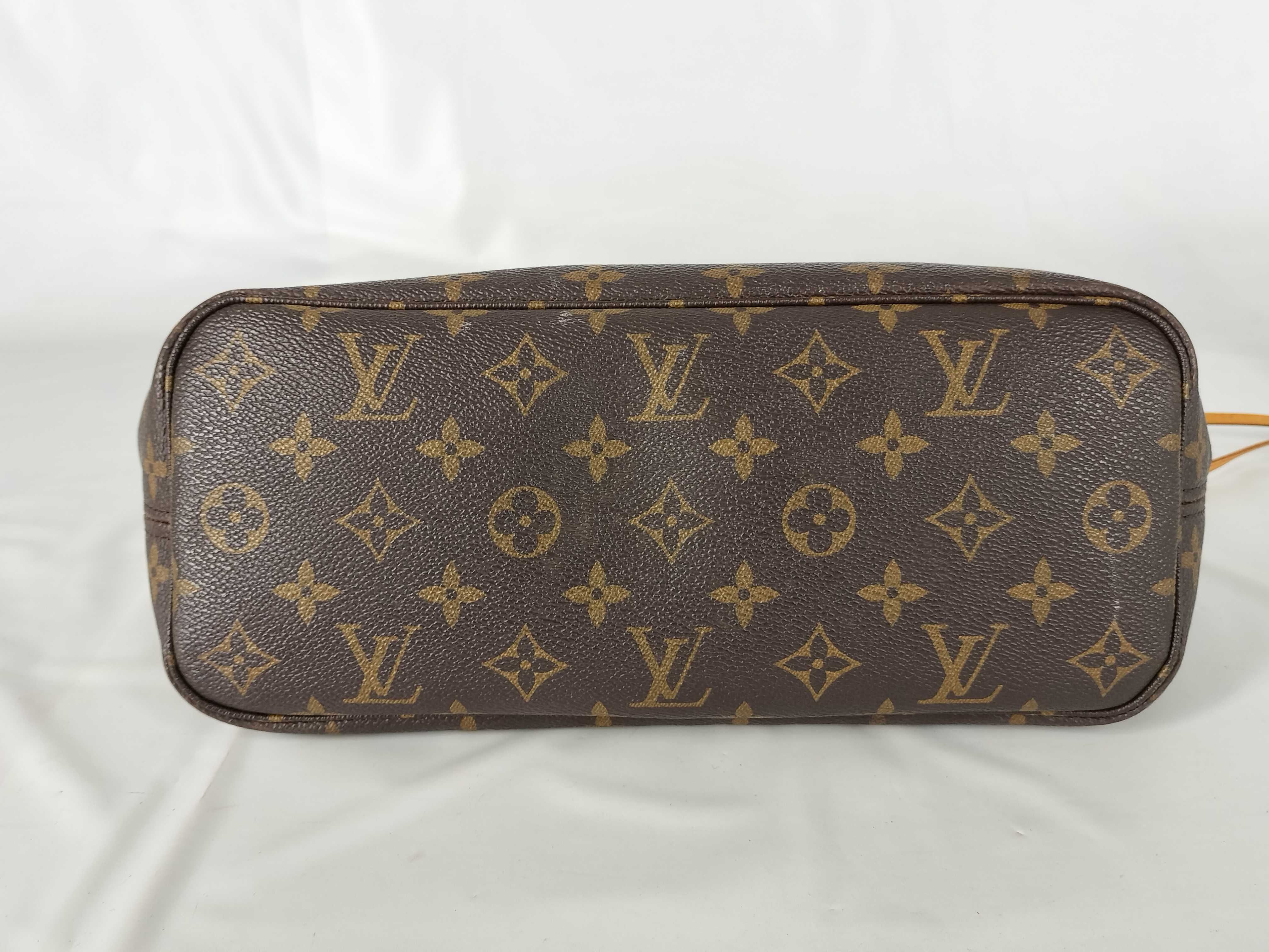 Monogram M40155 Neverfull PM (Older Model) Tote Bag (Condition Considered) — view 7