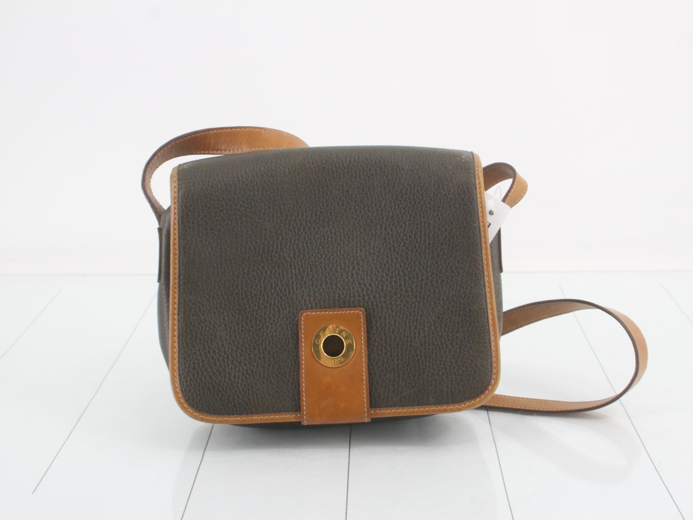 shoulder bag
