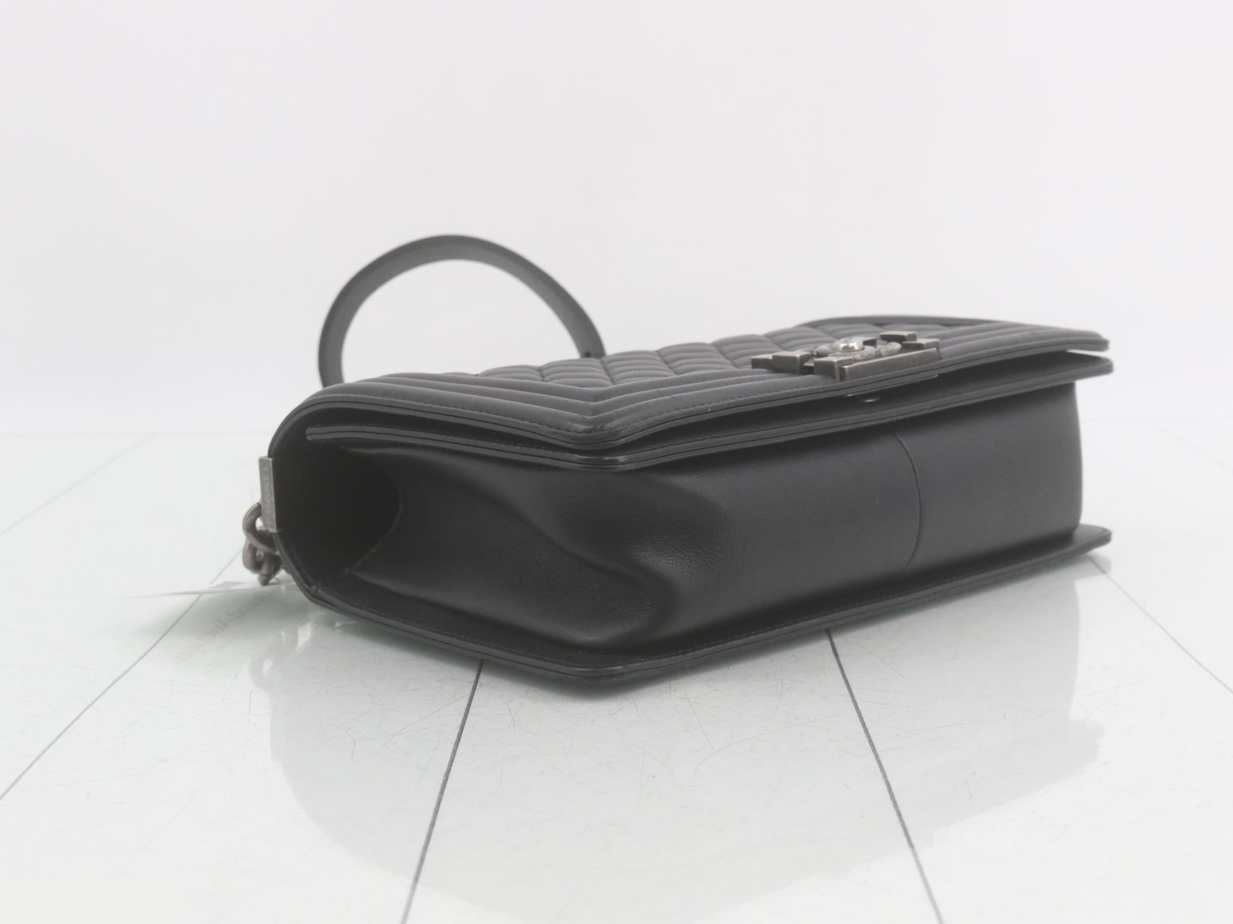 Boy Chanel Leather Chain Shoulder Bag — view 5