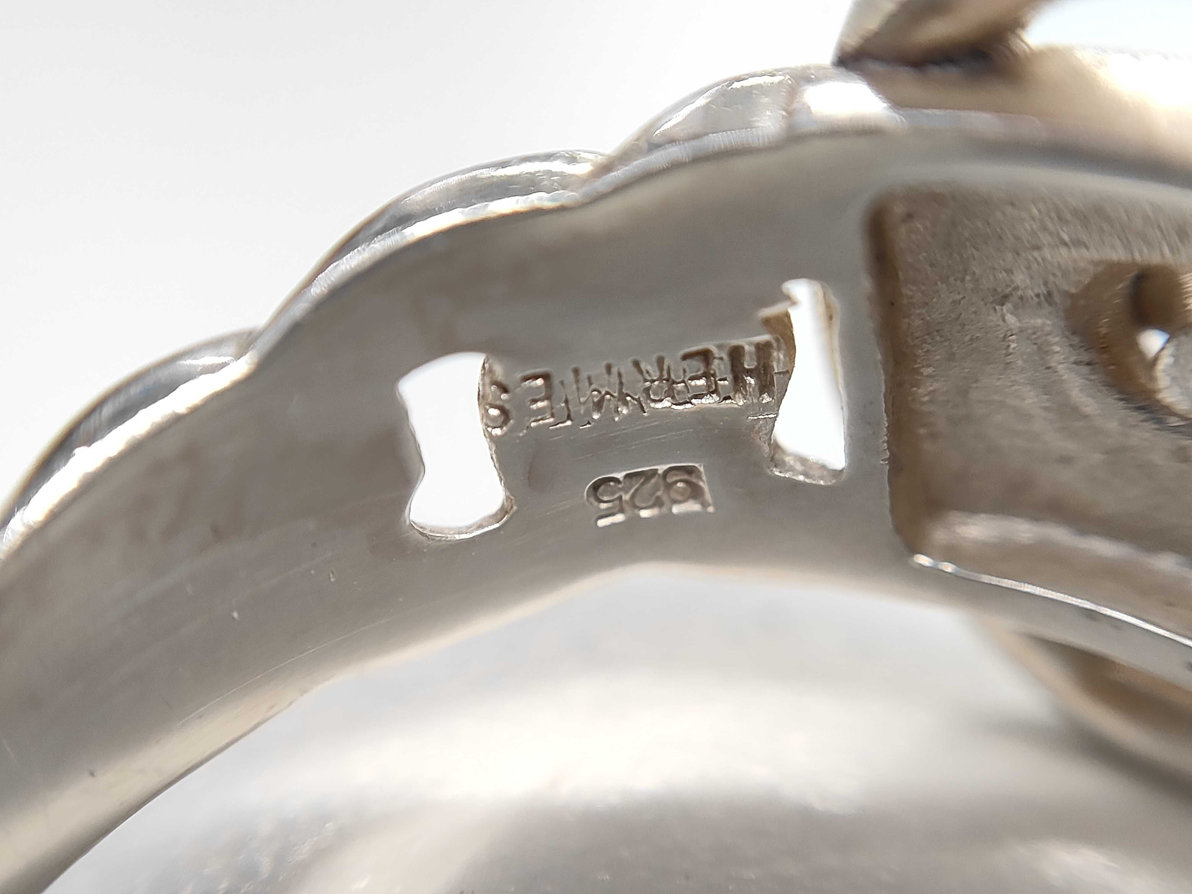ring belt motif ring — view 5