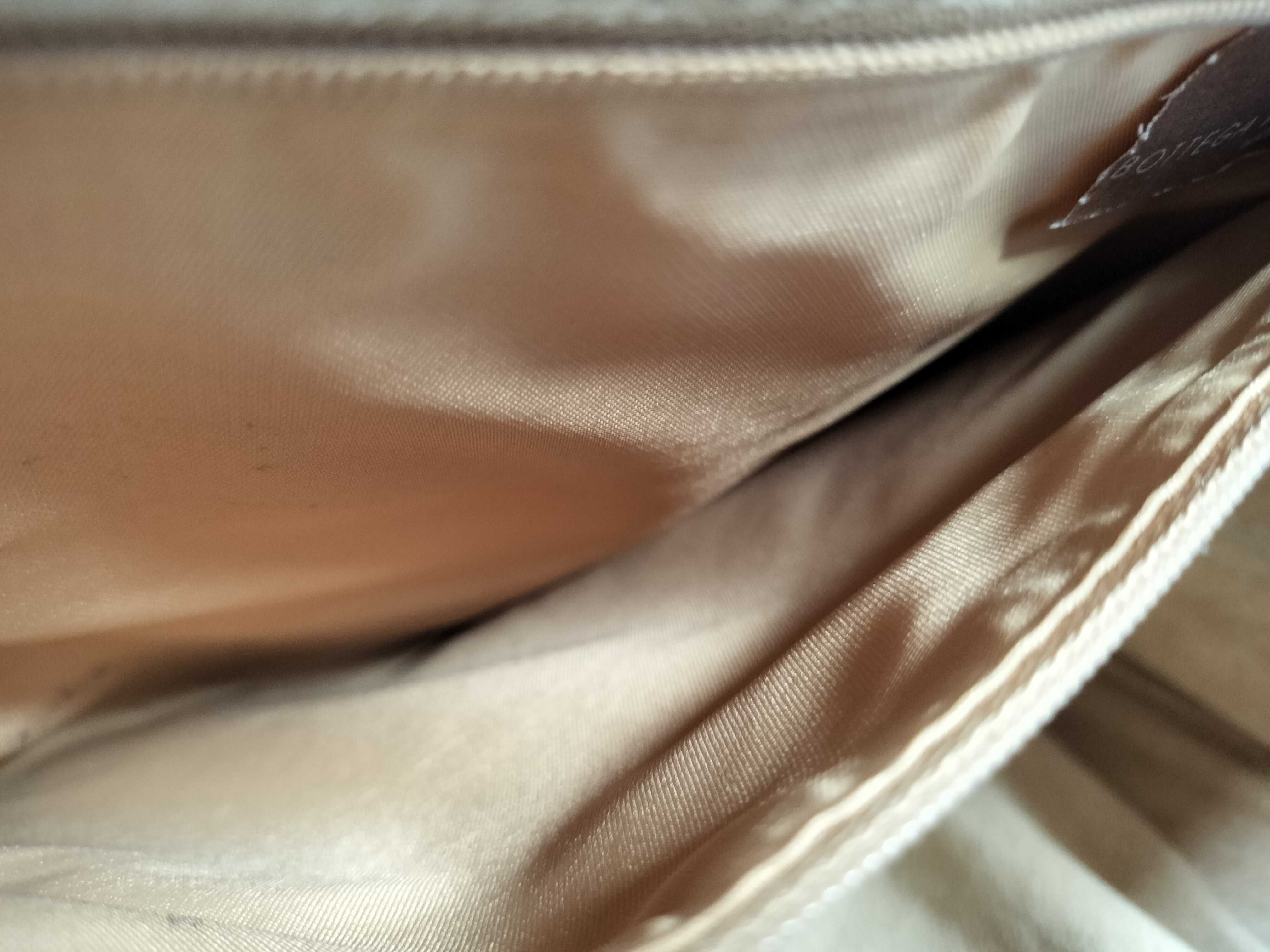 Intrecciato Bottega Veneta Shoulder Bag — view 10