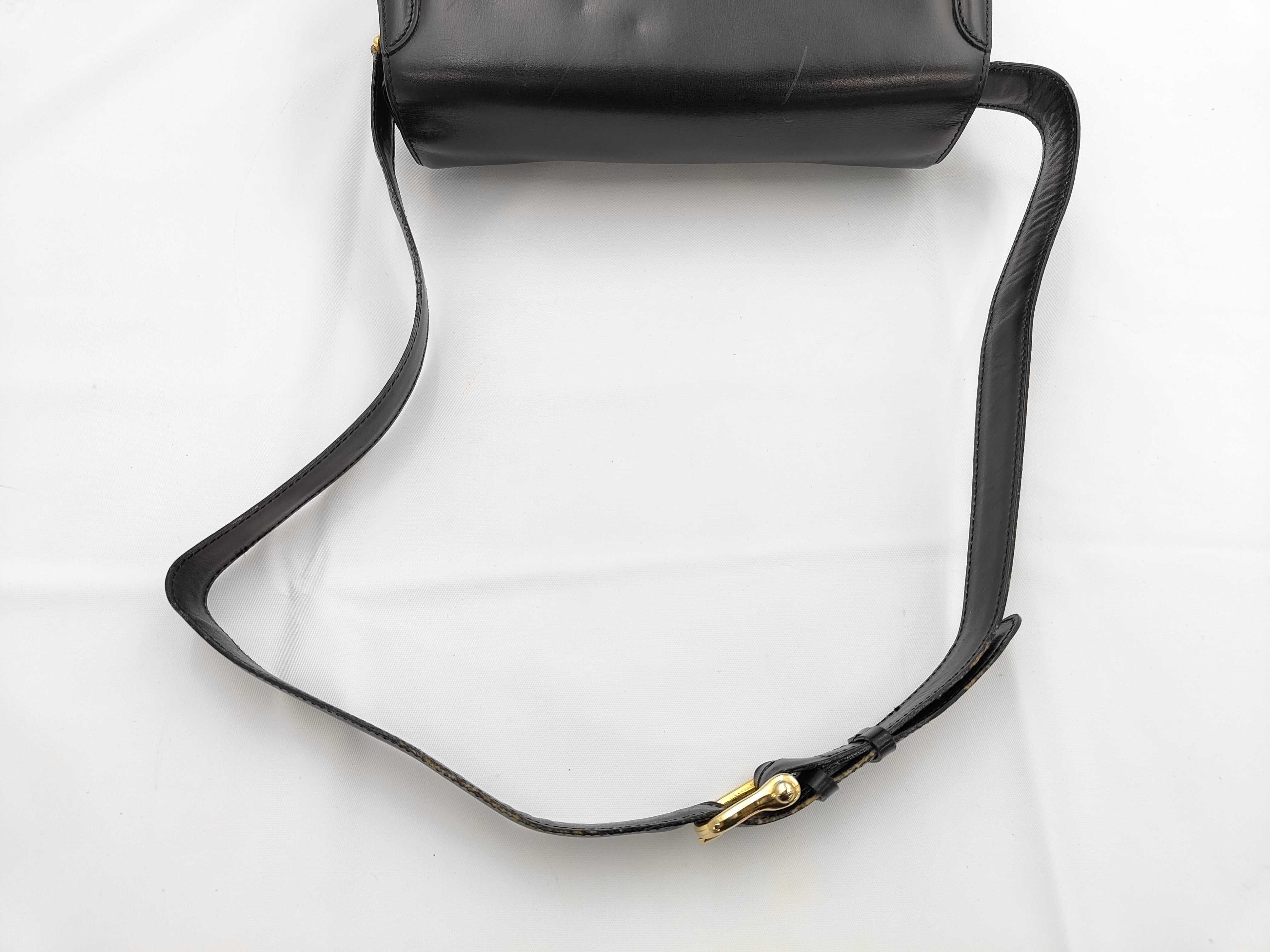 shoulder bag — view 3