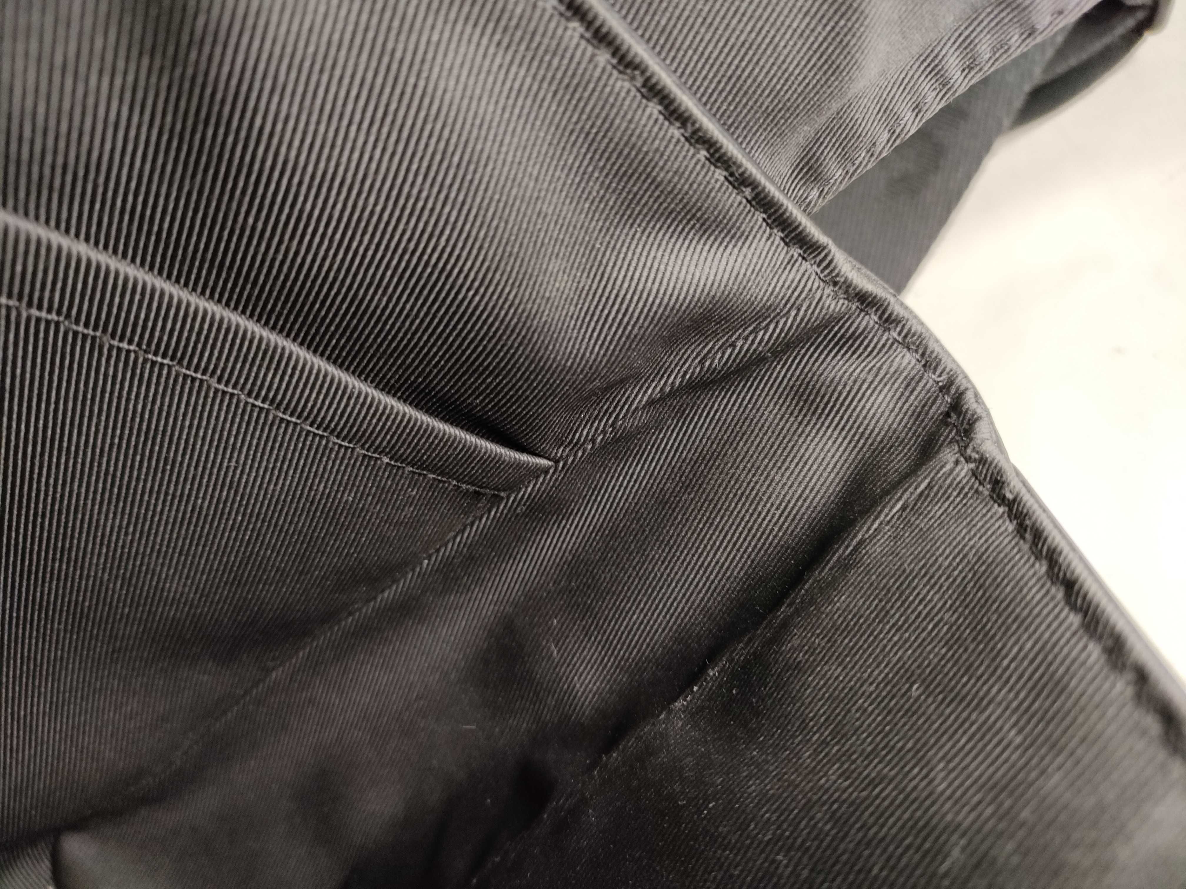 LV Aerogram Messenger Shoulder Bag — view 9