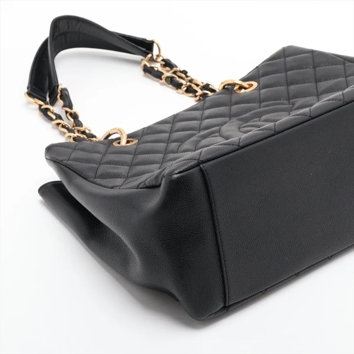 GST Caviar Skin Chain Tote Bag, Black with Gold Hardware, 20573474, Serial Number in the 20s, A50995 — view 4
