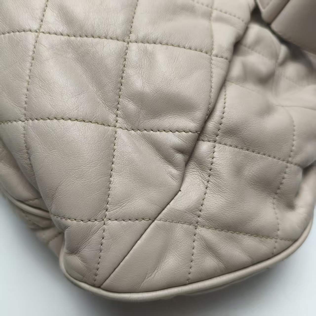 【*Shipped from: China*】CHANEL Leather Shoulder Bag 16840360 — view 3