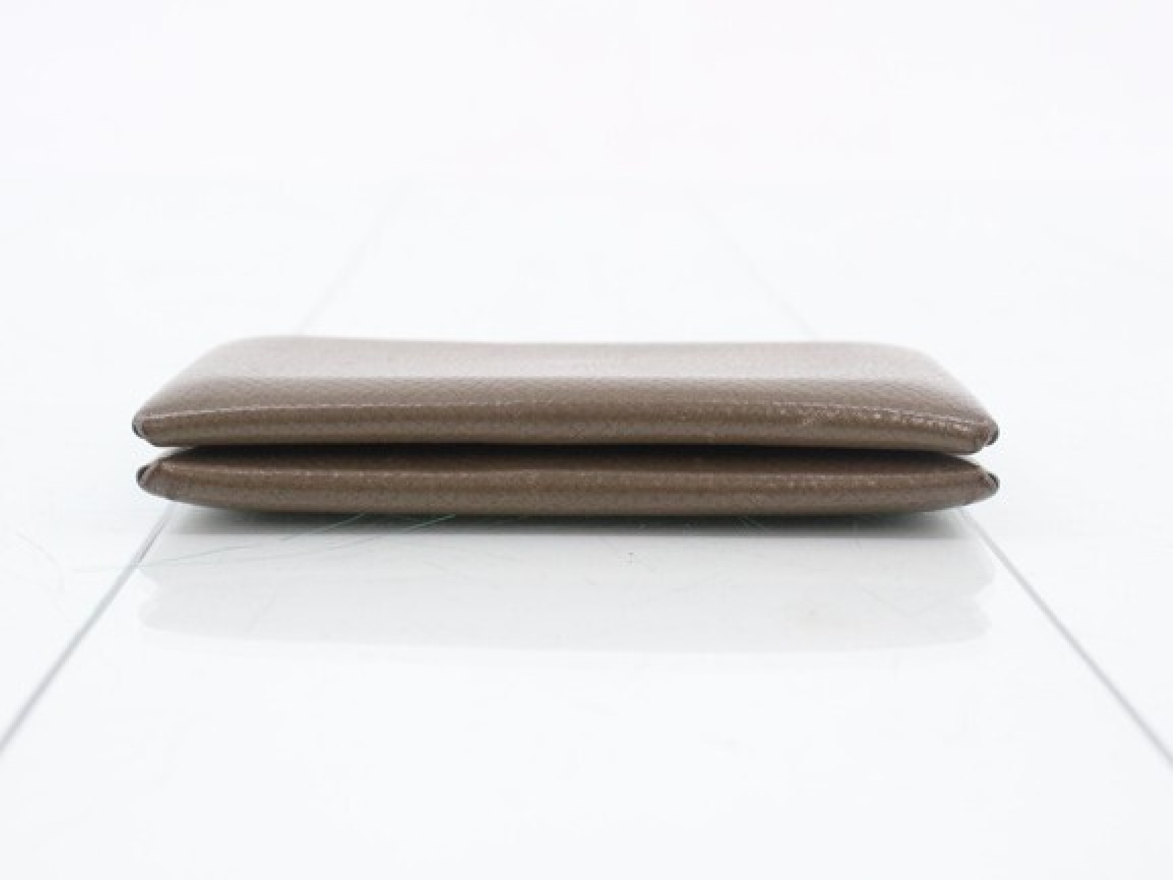 Calvi Etoupe Epsom O stamp Card case — view 3