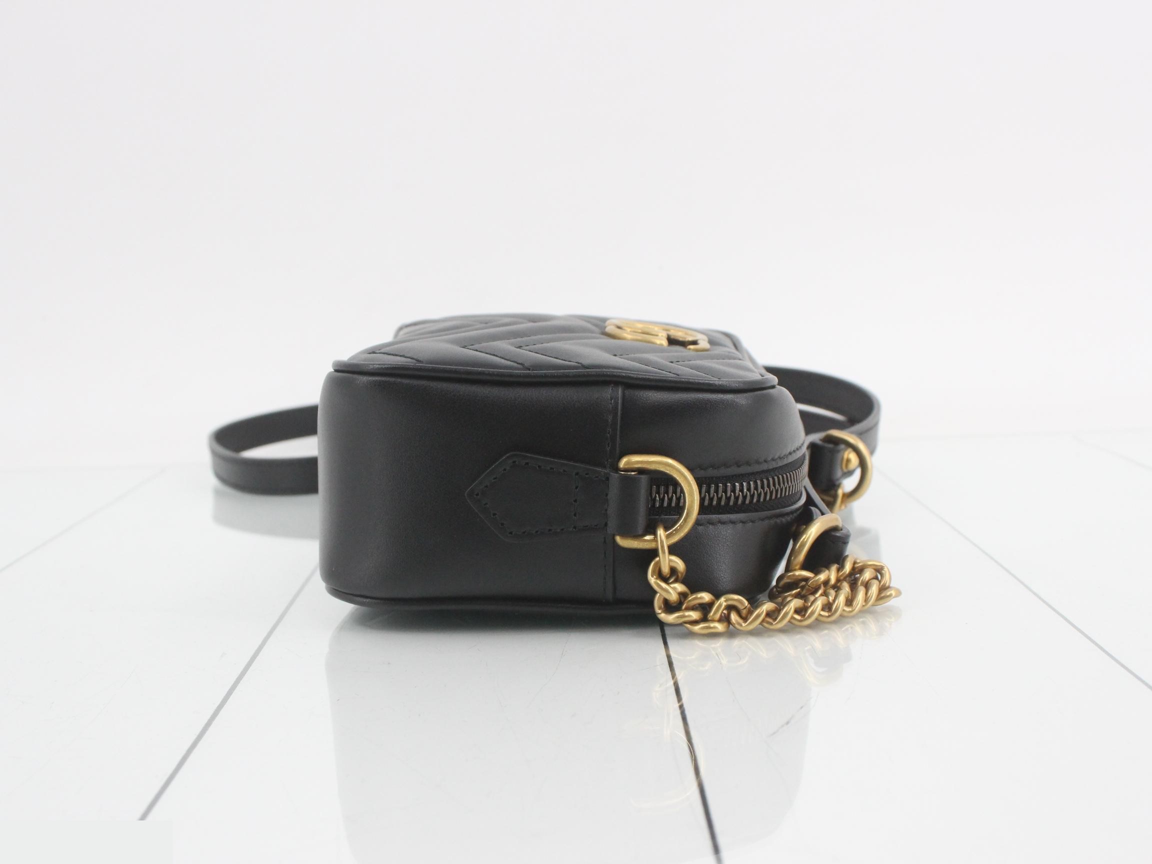 GG Marmont Shoulder Bag — view 3