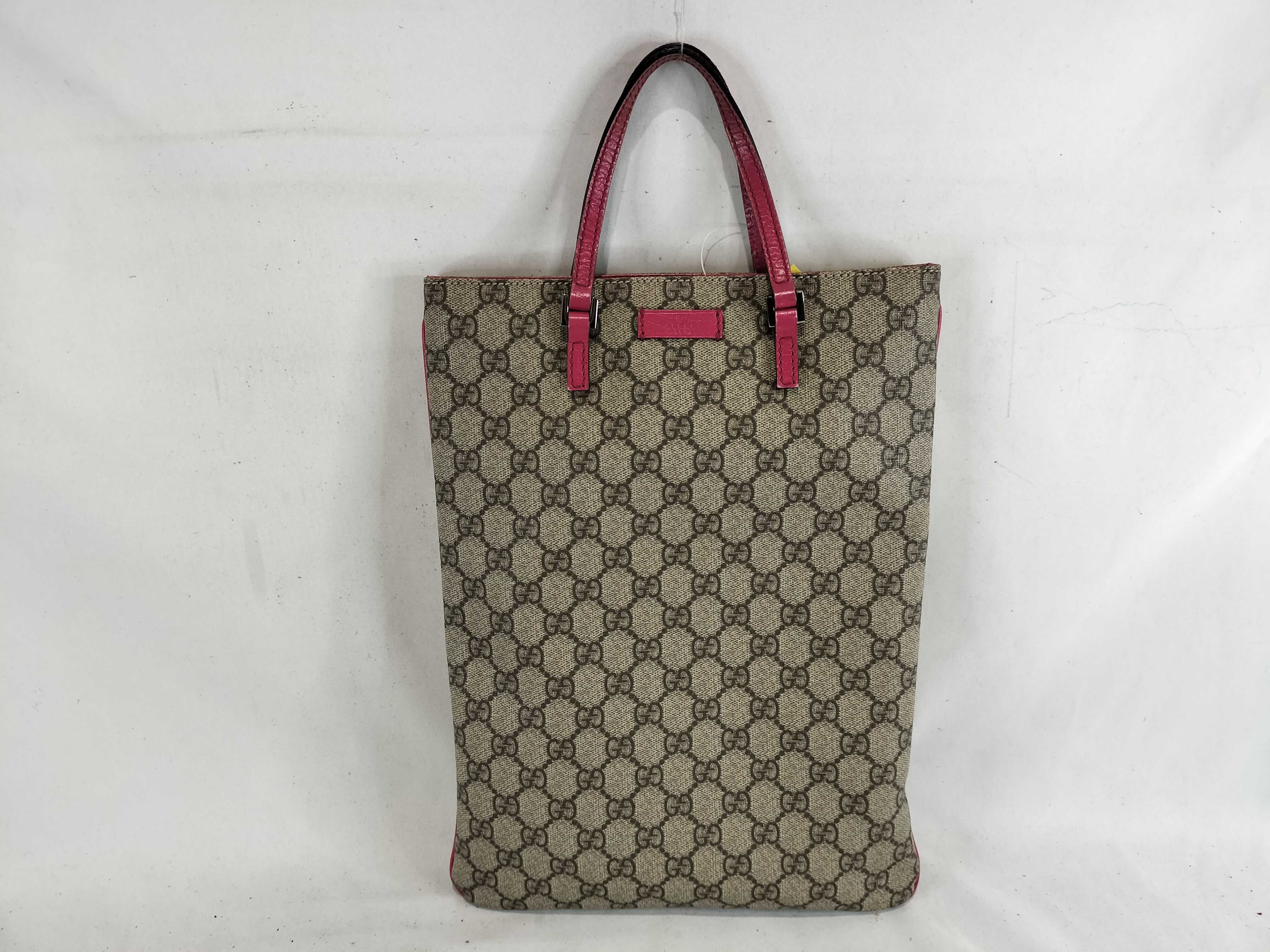 GG Supreme 117551 Vertical Handbag