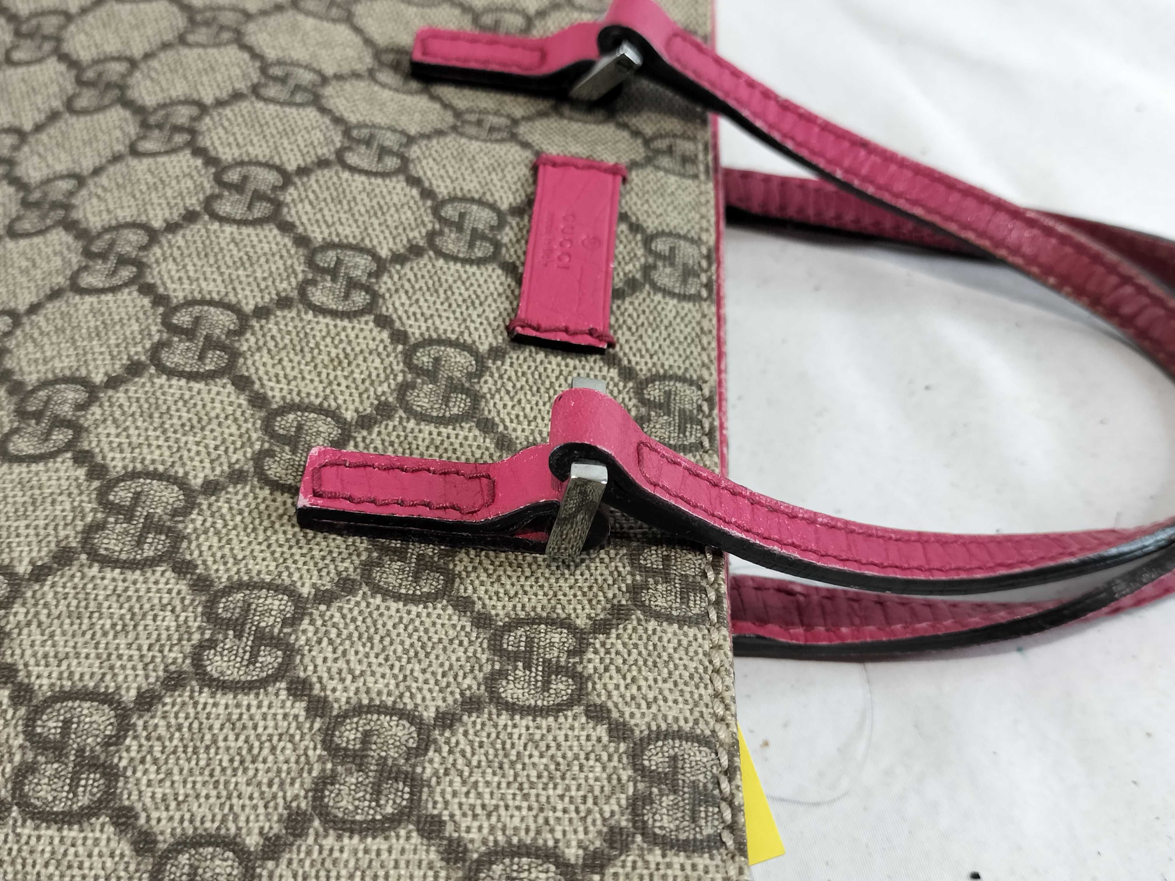 GG Supreme 117551 Vertical Handbag — view 6