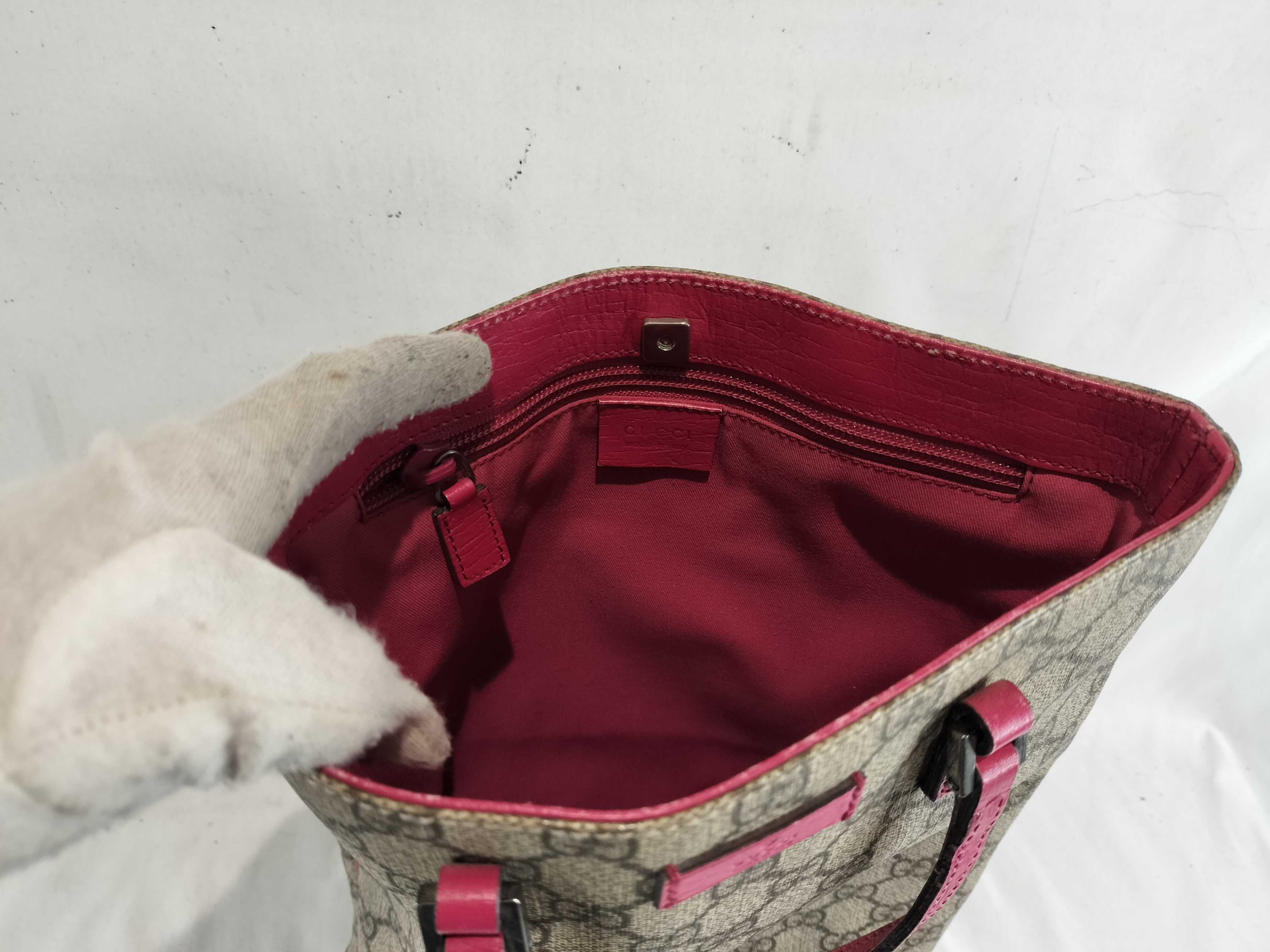 GG Supreme 117551 Vertical Handbag — view 9