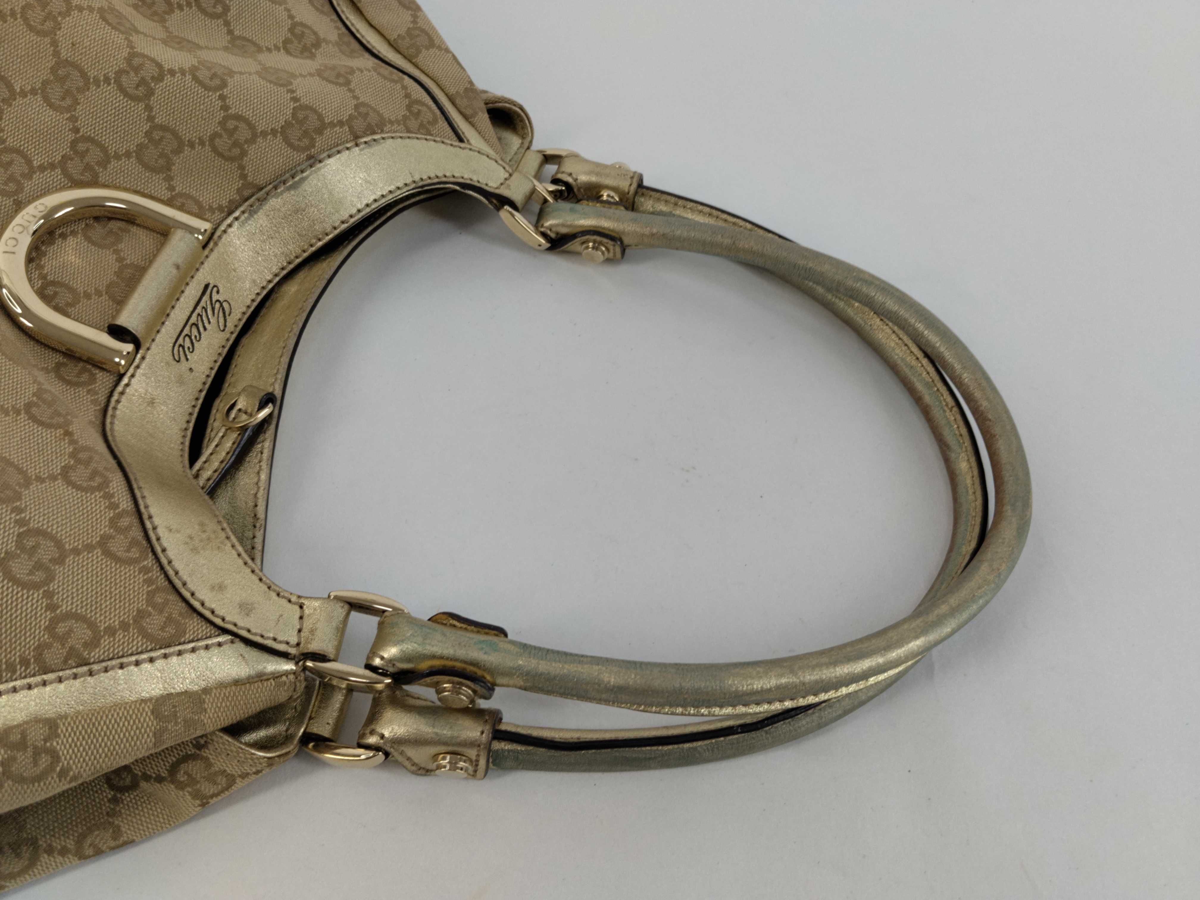 GG Canvas Bag / Gucci Handbag — view 3