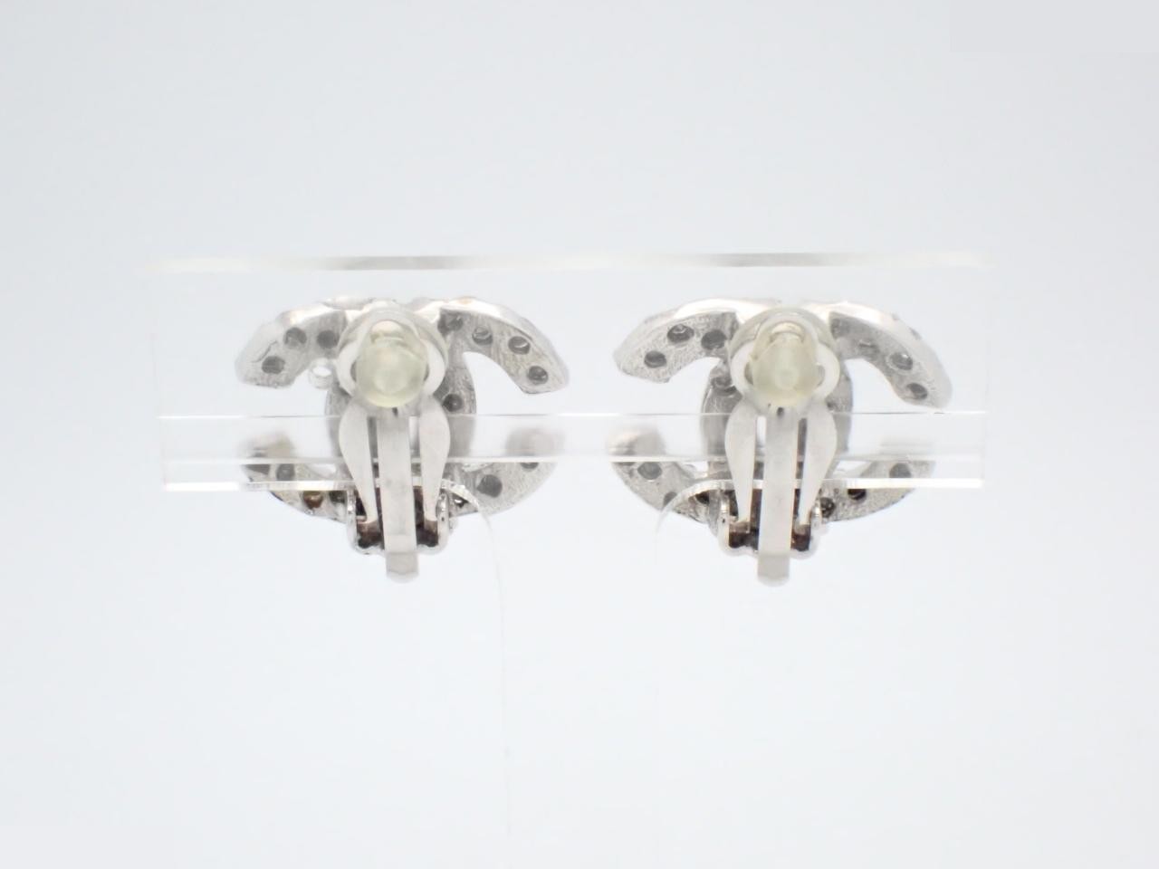 Earrings 03A — view 2