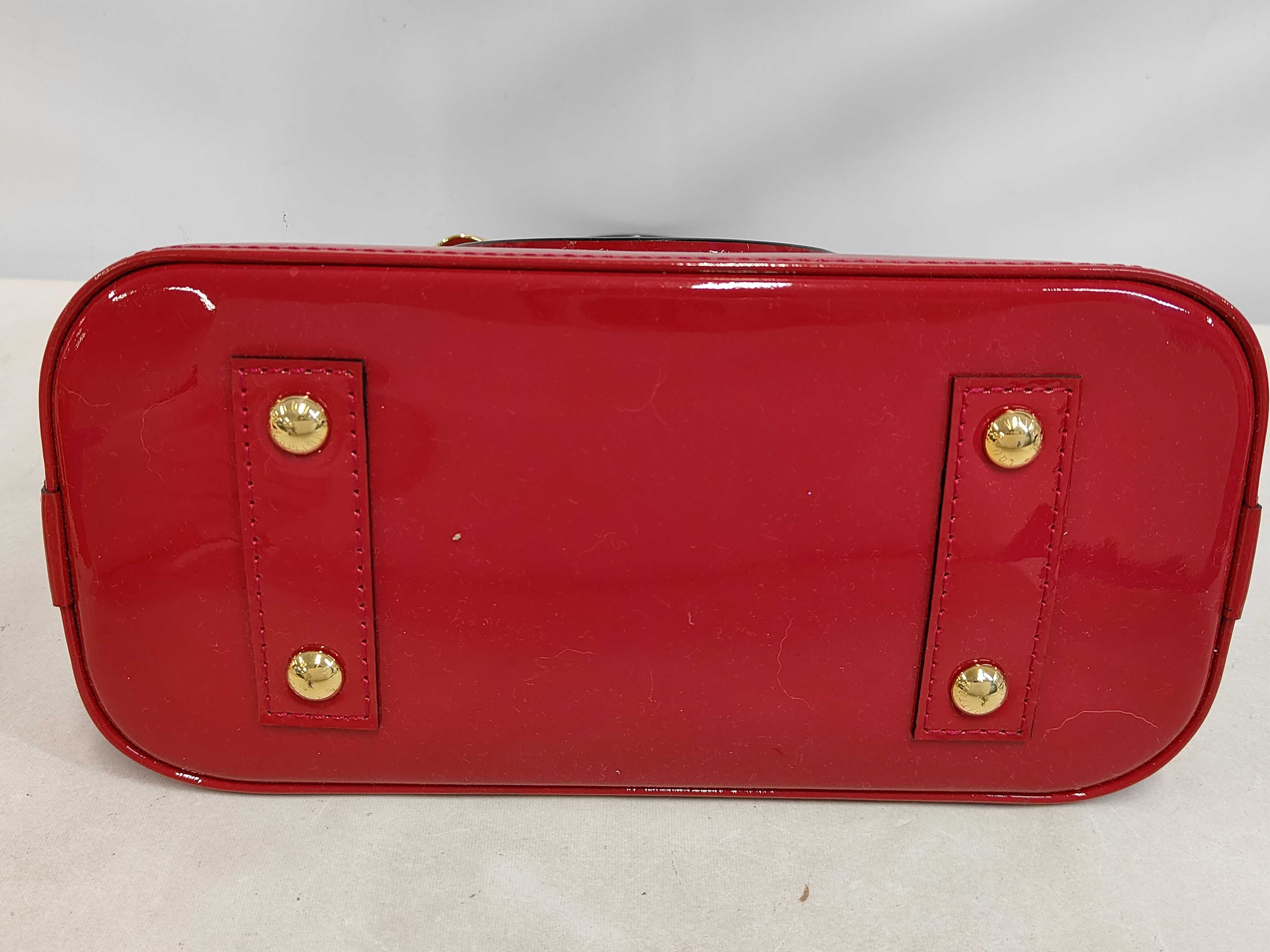 LV Louis Vuitton Alma BB Hand & Crossbody Bag Handbag — view 4