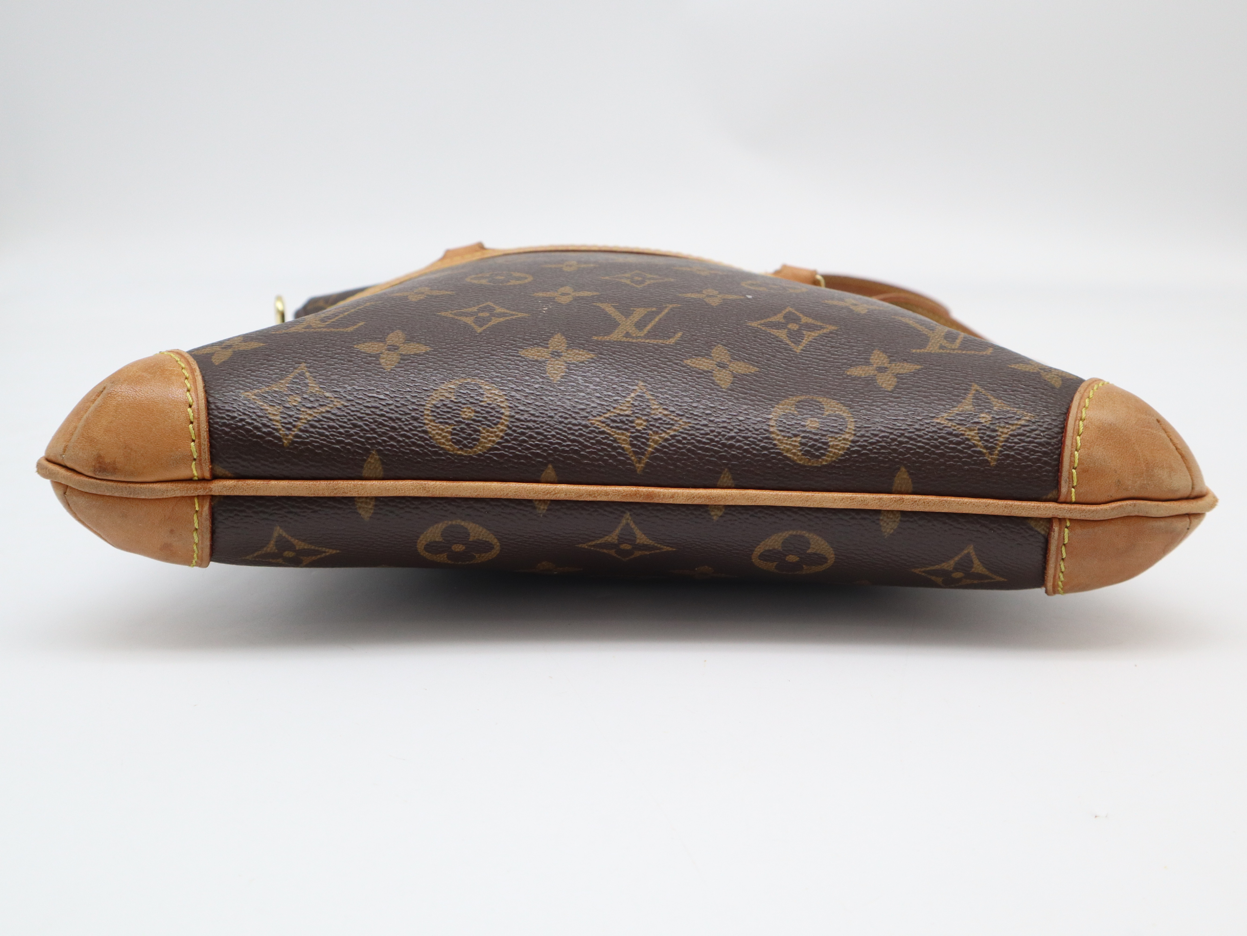 M51141 Monogram Coussin GM Tote Bag — view 5