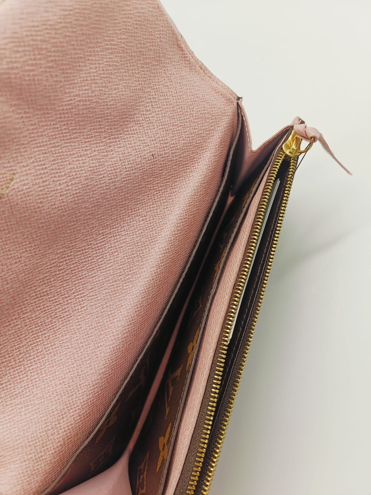Emilie, Monogram — view 4
