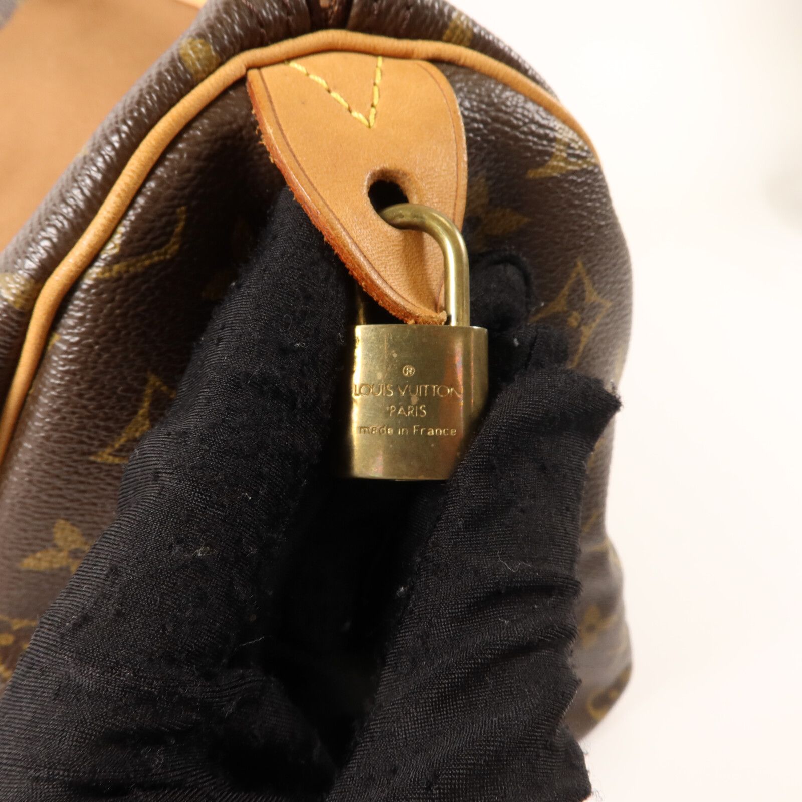 Speedy 35, Monogram — view 9