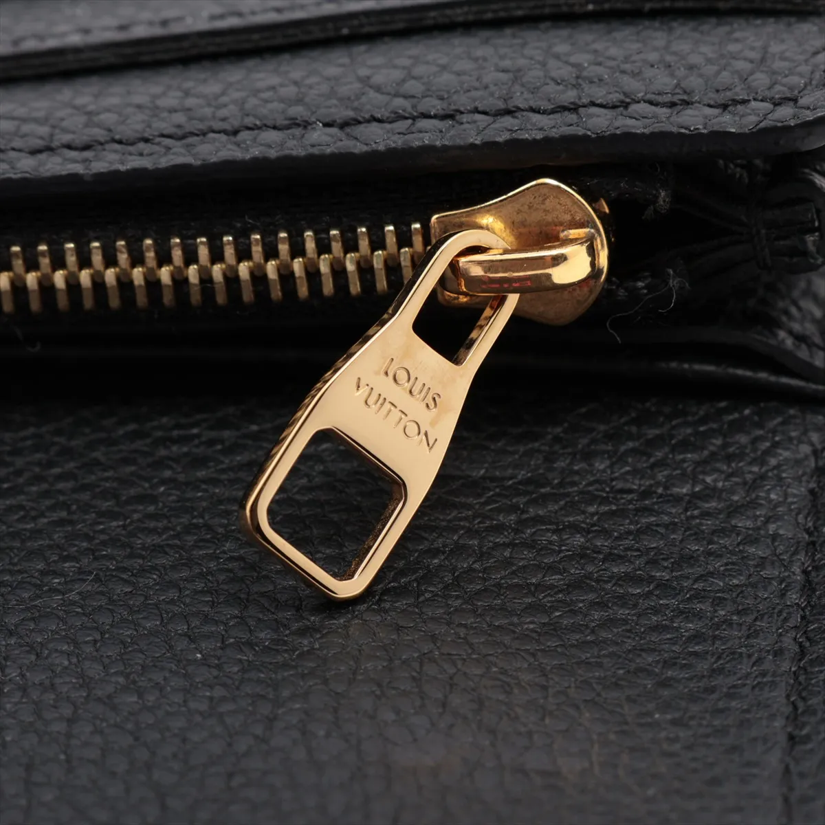 Bicolor Monogram Empreinte Portefeuille Sarah M80496 Noir x Cream Long Wallet with Initials; RFID detected. — view 11
