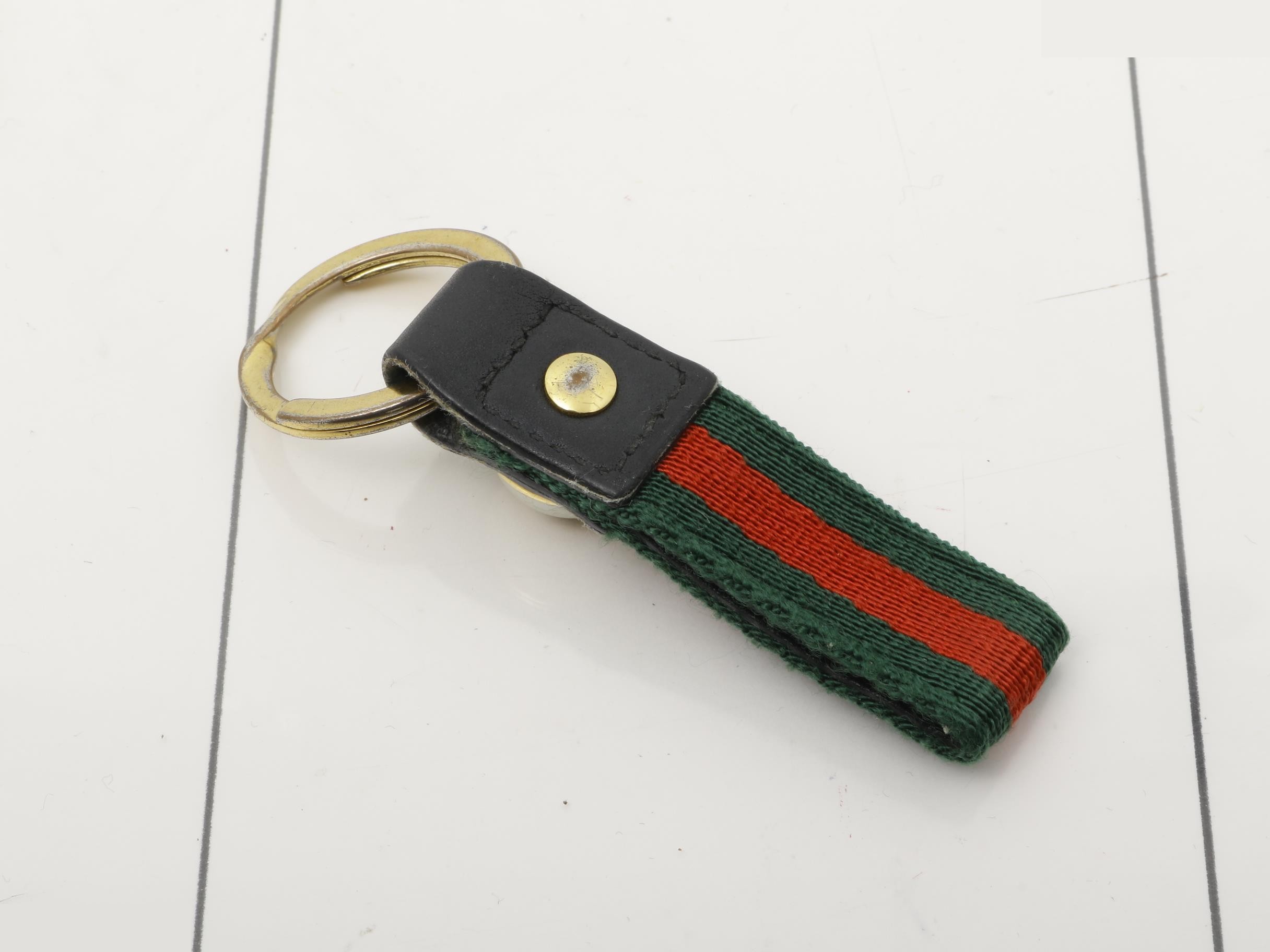 Interlocking Keyring Sherry Pearl — view 2