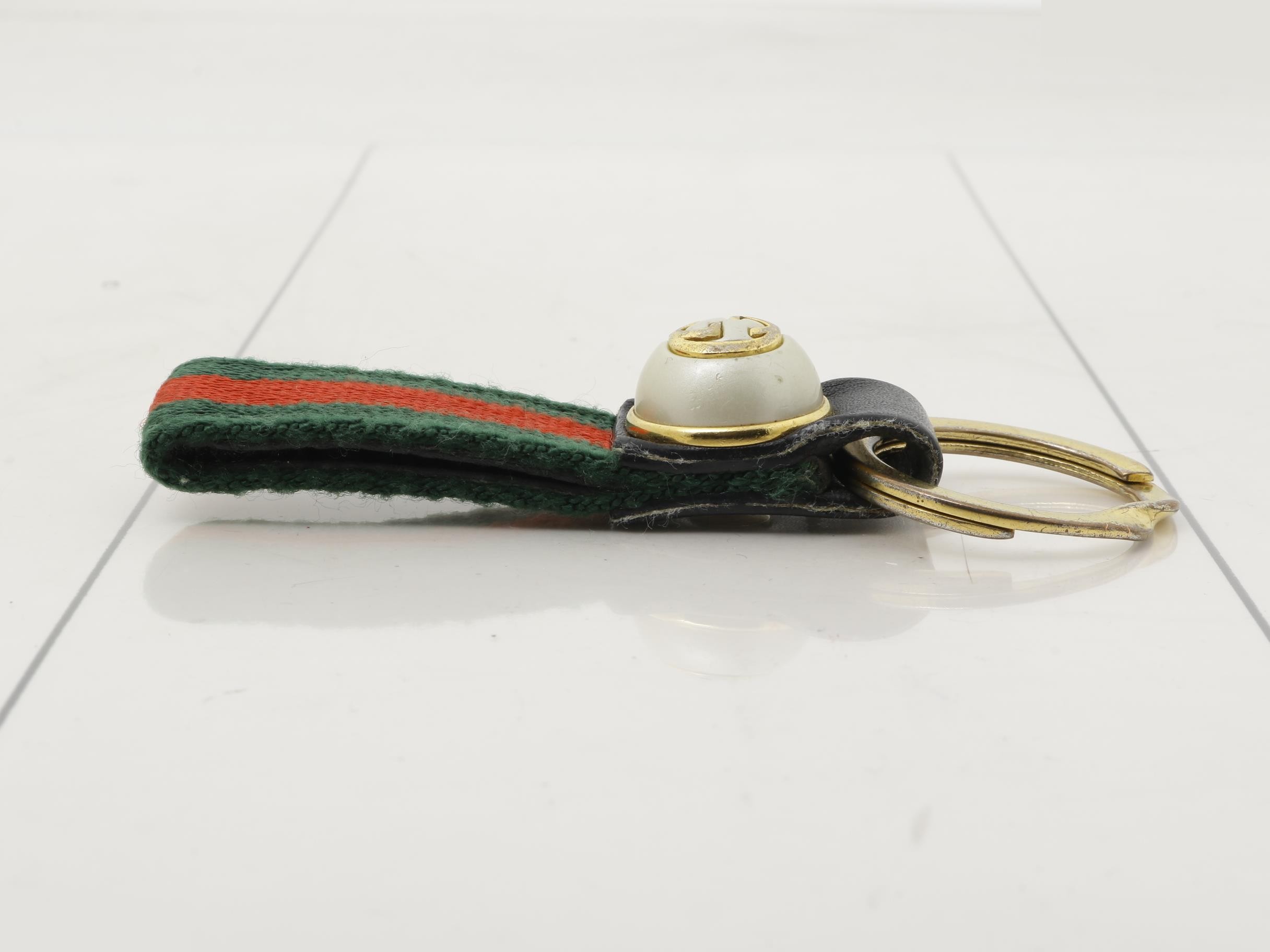 Interlocking Keyring Sherry Pearl — view 3