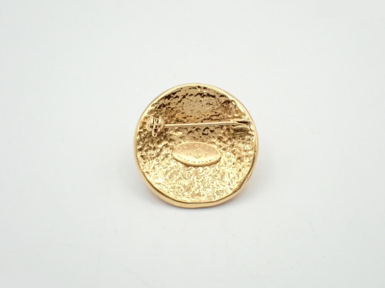 Vintage Classic (Precious Metal) Brooch - Chanel Coco Mark Brooch — view 2