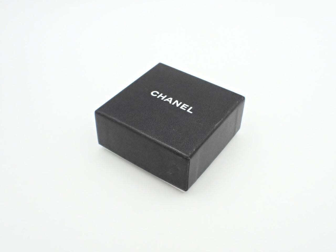 Vintage Classic (Precious Metal) Brooch - Chanel Coco Mark Brooch — view 4