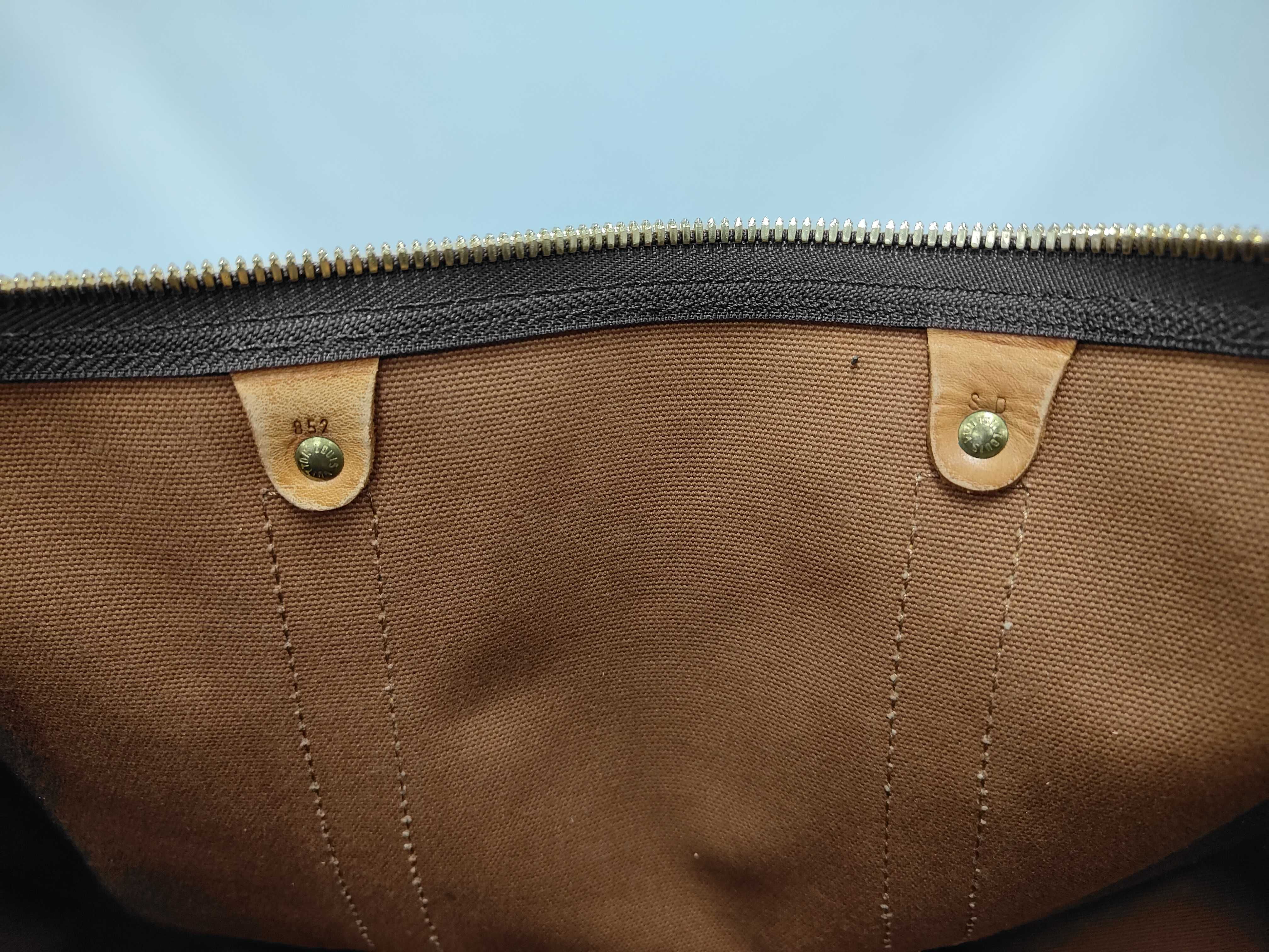 LV Keepall 55 Bag — view 13