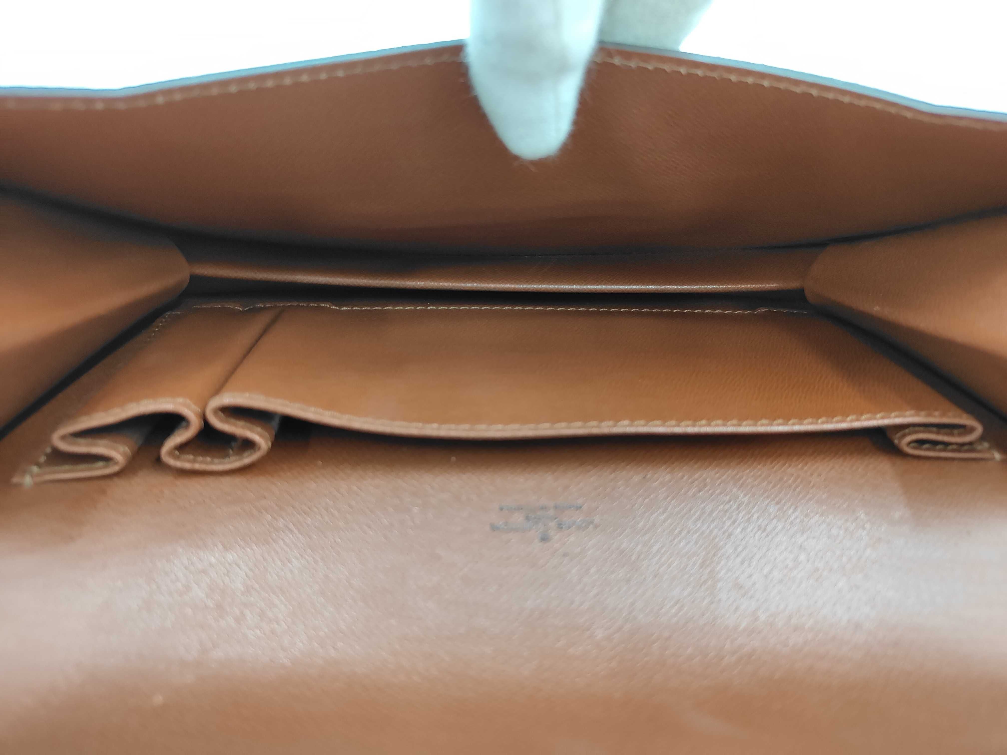 Monogram Louis Vuitton Monogram Chaillot Second Bag — view 9